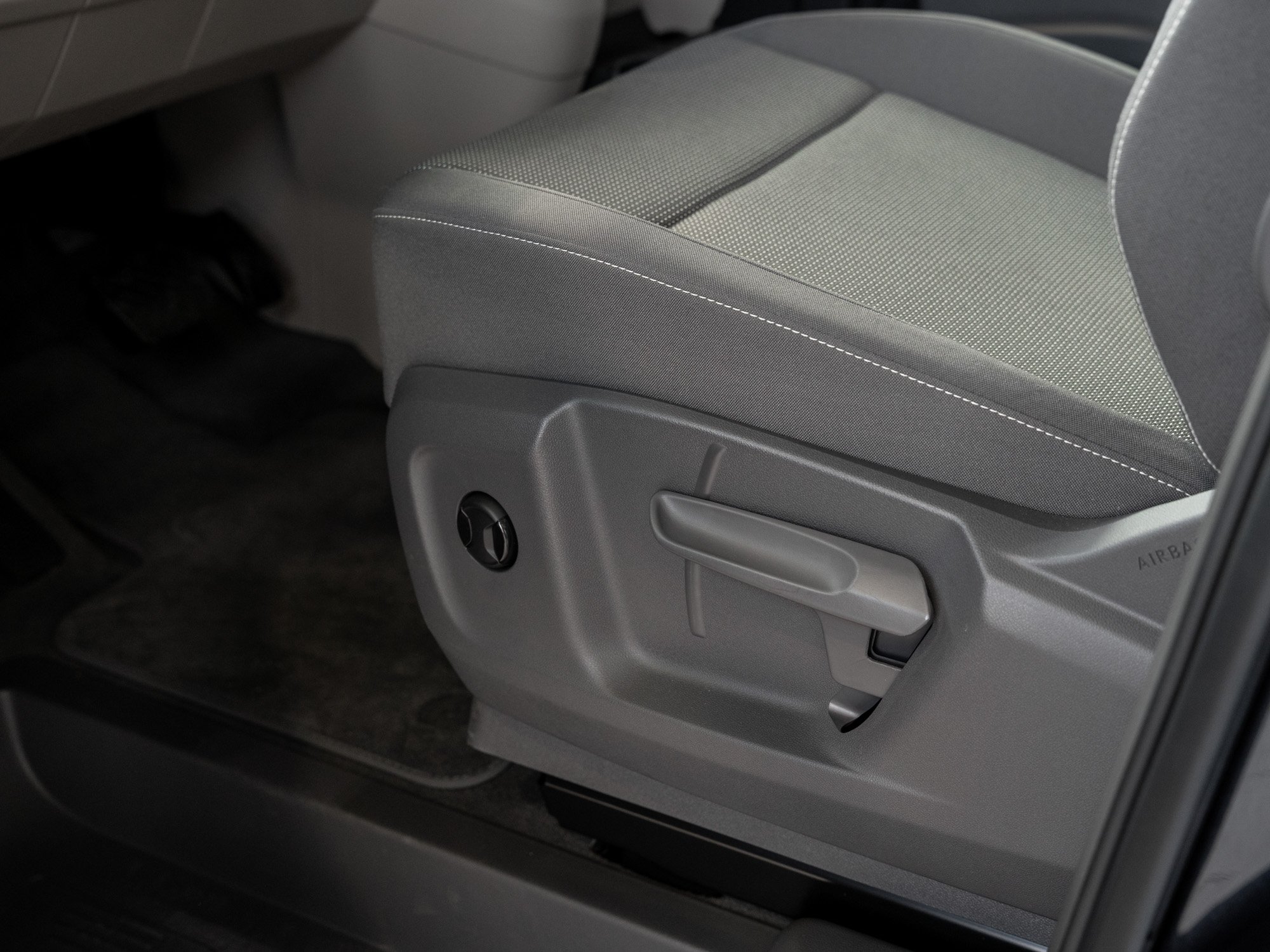 VW - T7 California Coast 2.0TDI NAVI+AHK+RFK+PLA AHK_22