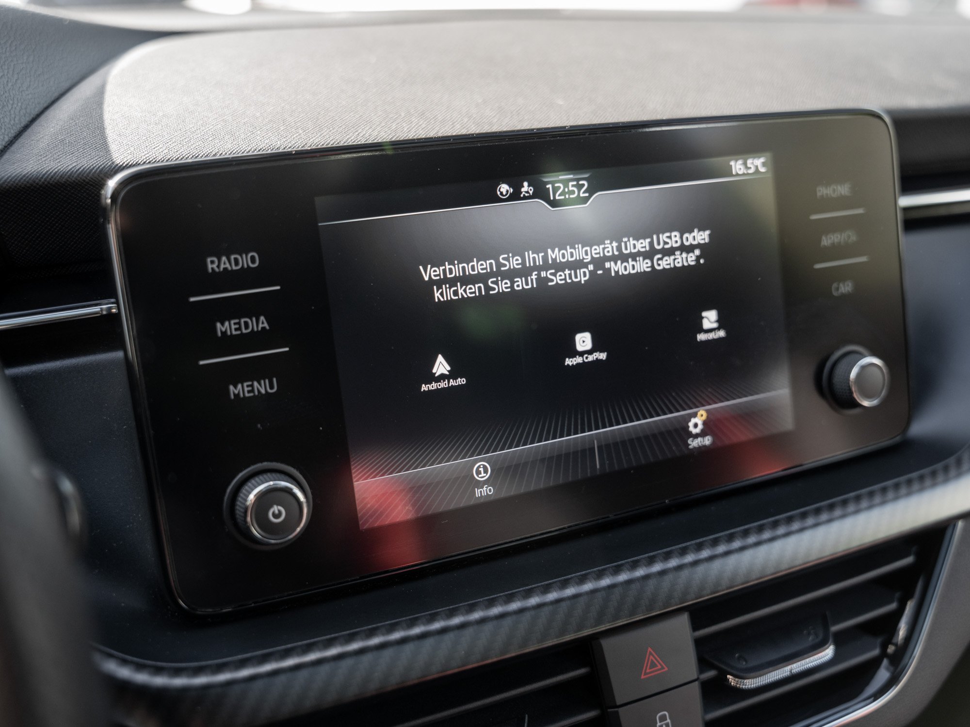 Skoda - SCALA MONTE CARLO 1.0 TSI 5-GANG Pano Pano LED_6