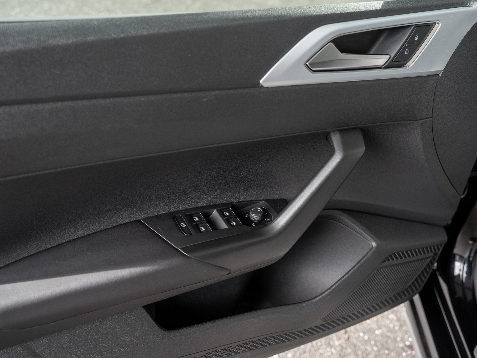 VW - Taigo Life 1.5 l TSI OPF Goal SHZ ACC GJ-Reifen_17