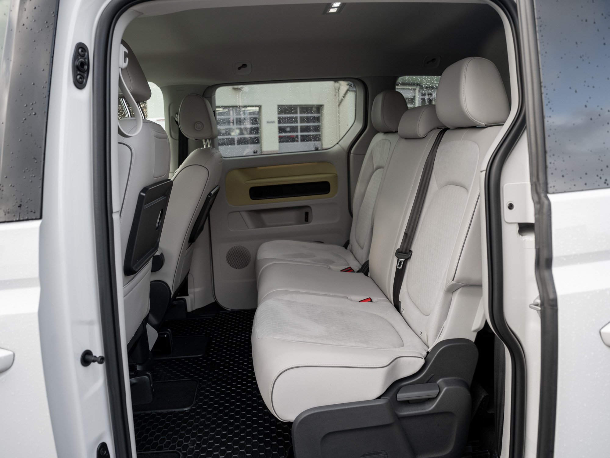 VW - ID. Buzz Pro LED+KLIMA+NAVI+AHK+ACC+APP+21_29