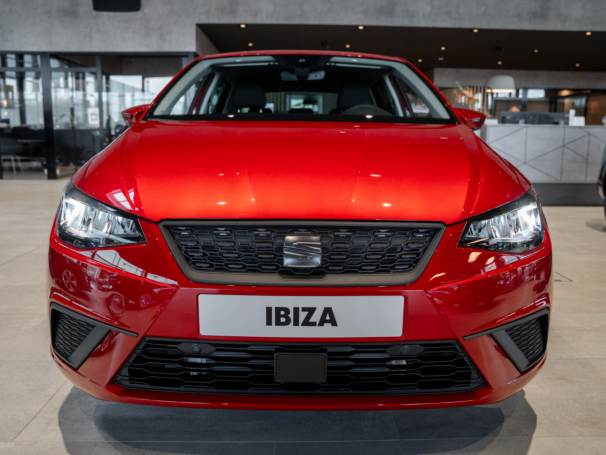 Seat - Ibiza Road Edition 1.0 LED W-Paket Navi PDC AUT_20