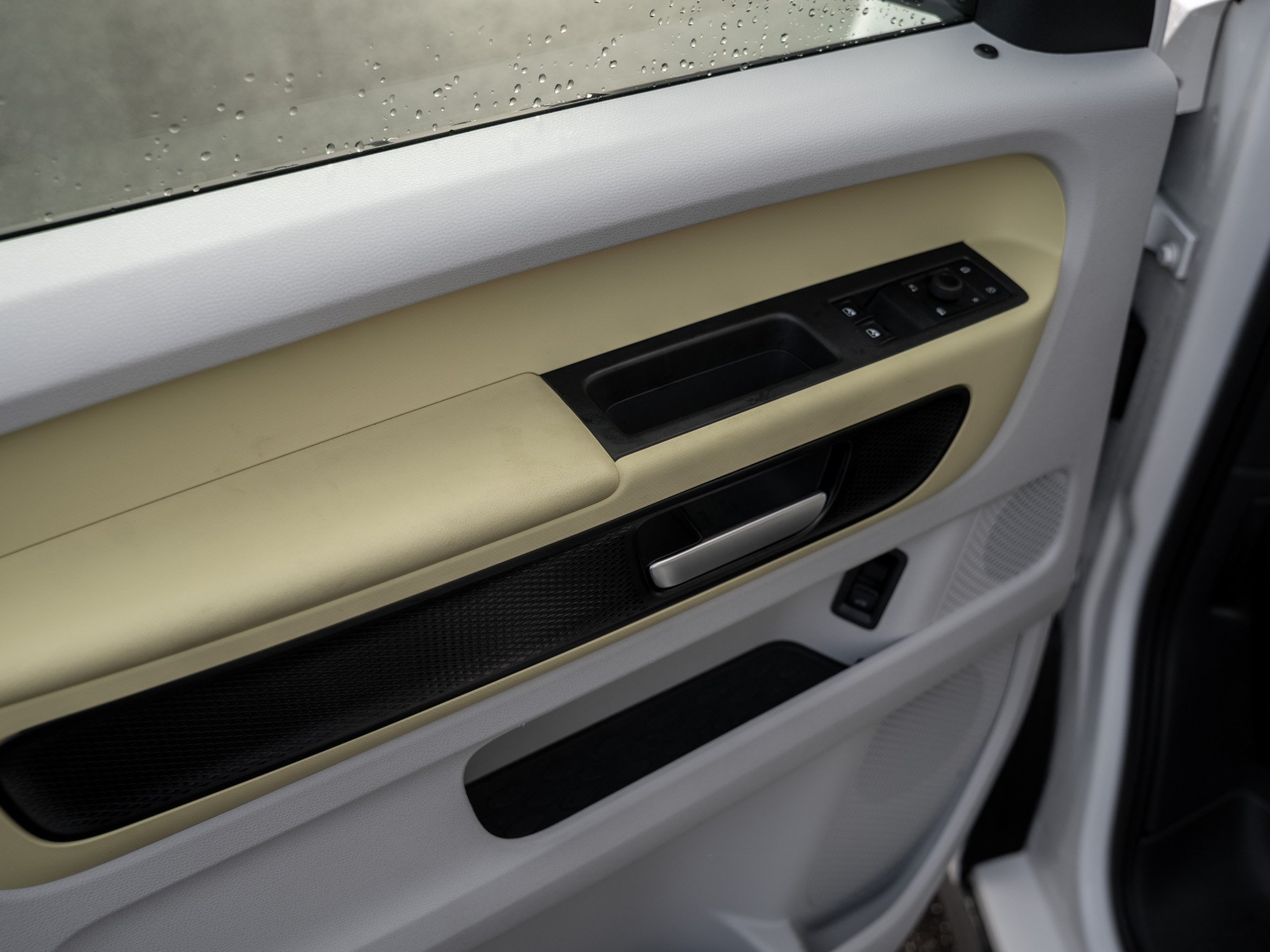 VW - ID. Buzz Pro LED+KLIMA+NAVI+AHK+ACC+APP+21_19