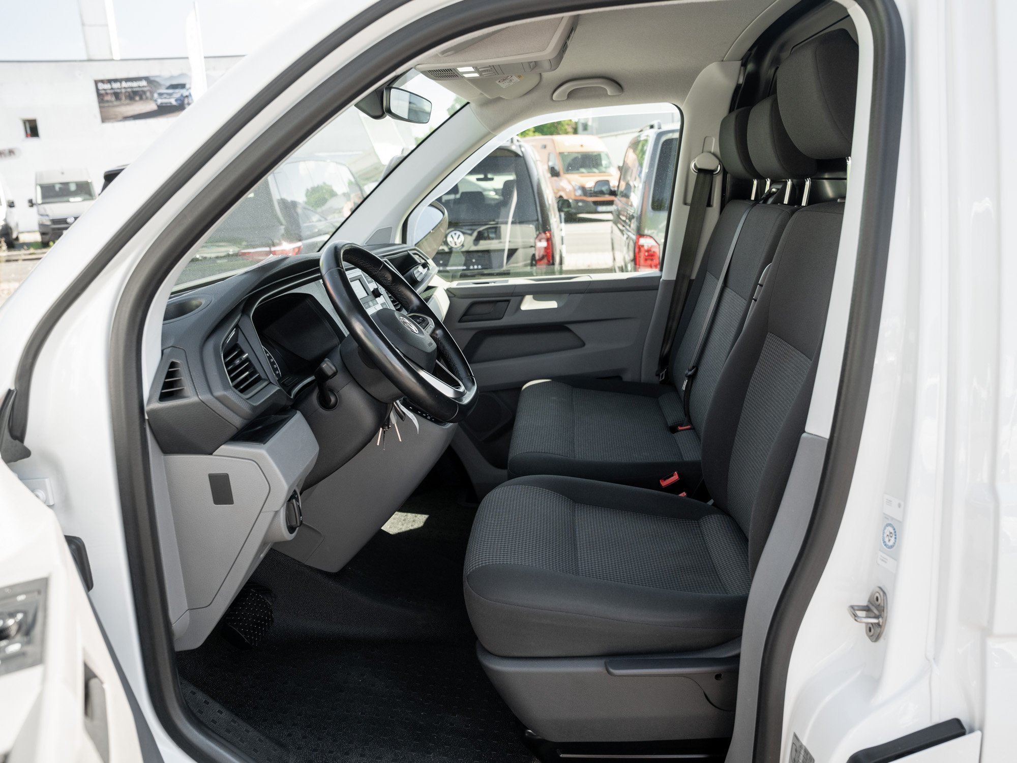 VW - T6.1 Kasten LR DSG+KLIMA+STANDH+HECKFL AHK PDC_22