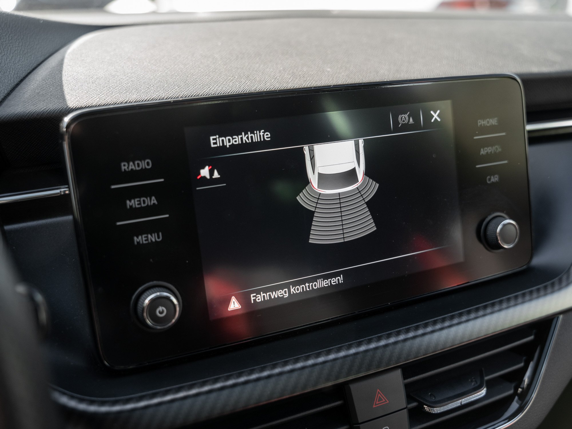 Skoda - SCALA MONTE CARLO 1.0 TSI 5-GANG Pano Pano LED_5