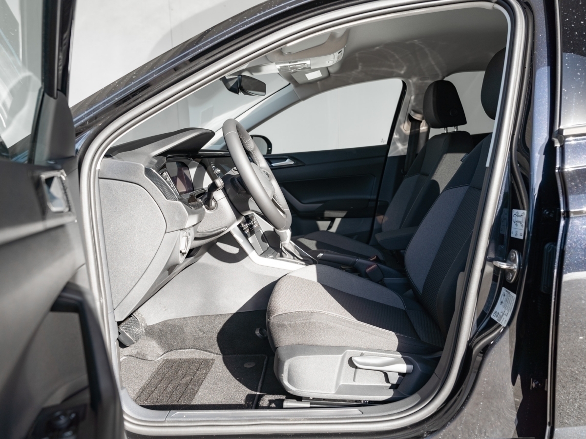 VW - Taigo Life 1.0 TSI DSG FLA KeyLess LM KlimaA_28