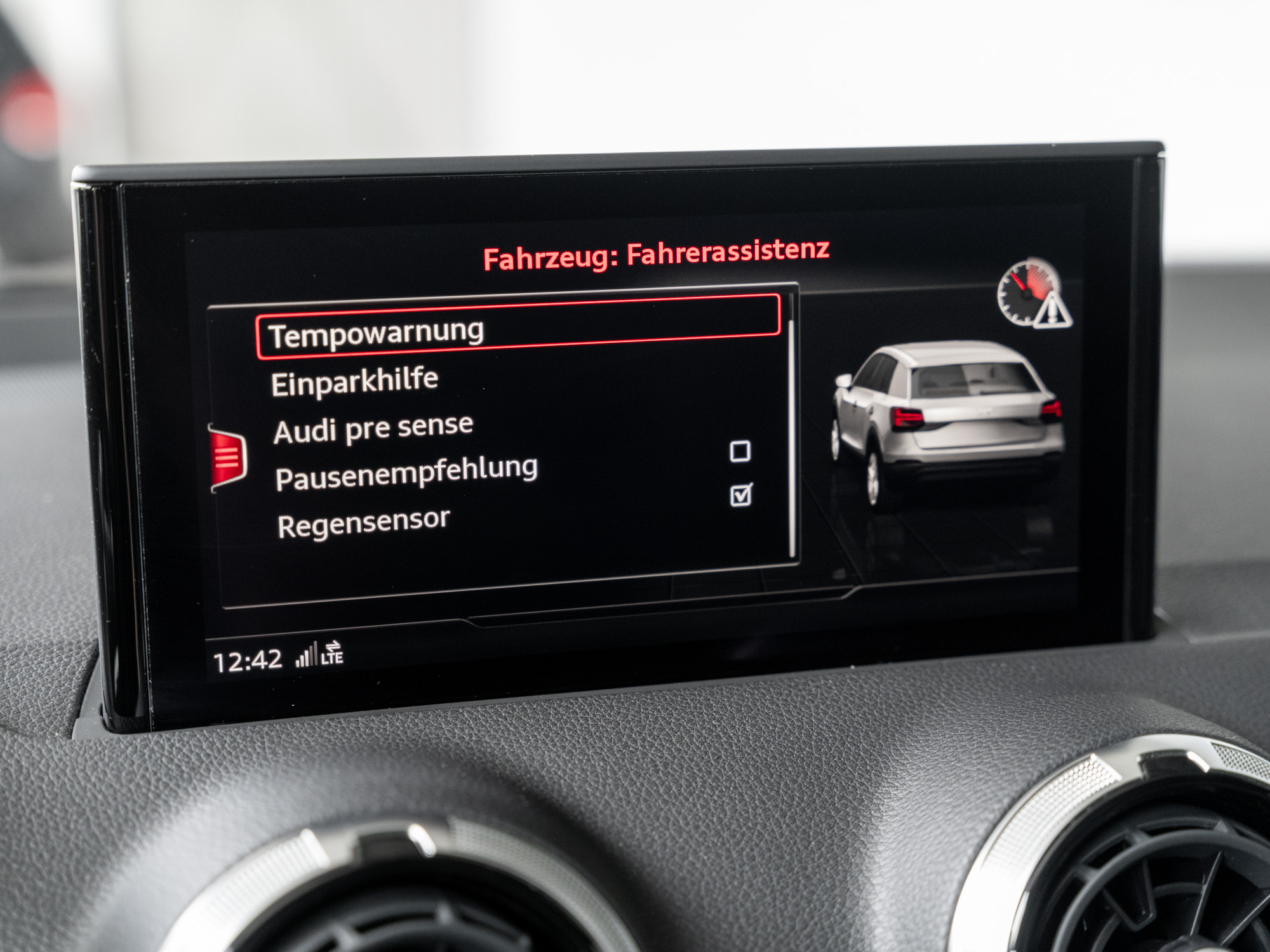 Fahrzeugbild_6