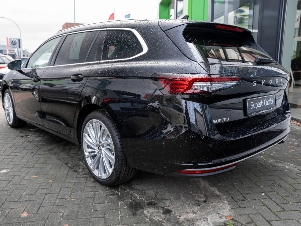 Skoda - Superb Combi L&K 1,5 TSI IV DSG FLA SpurH_25