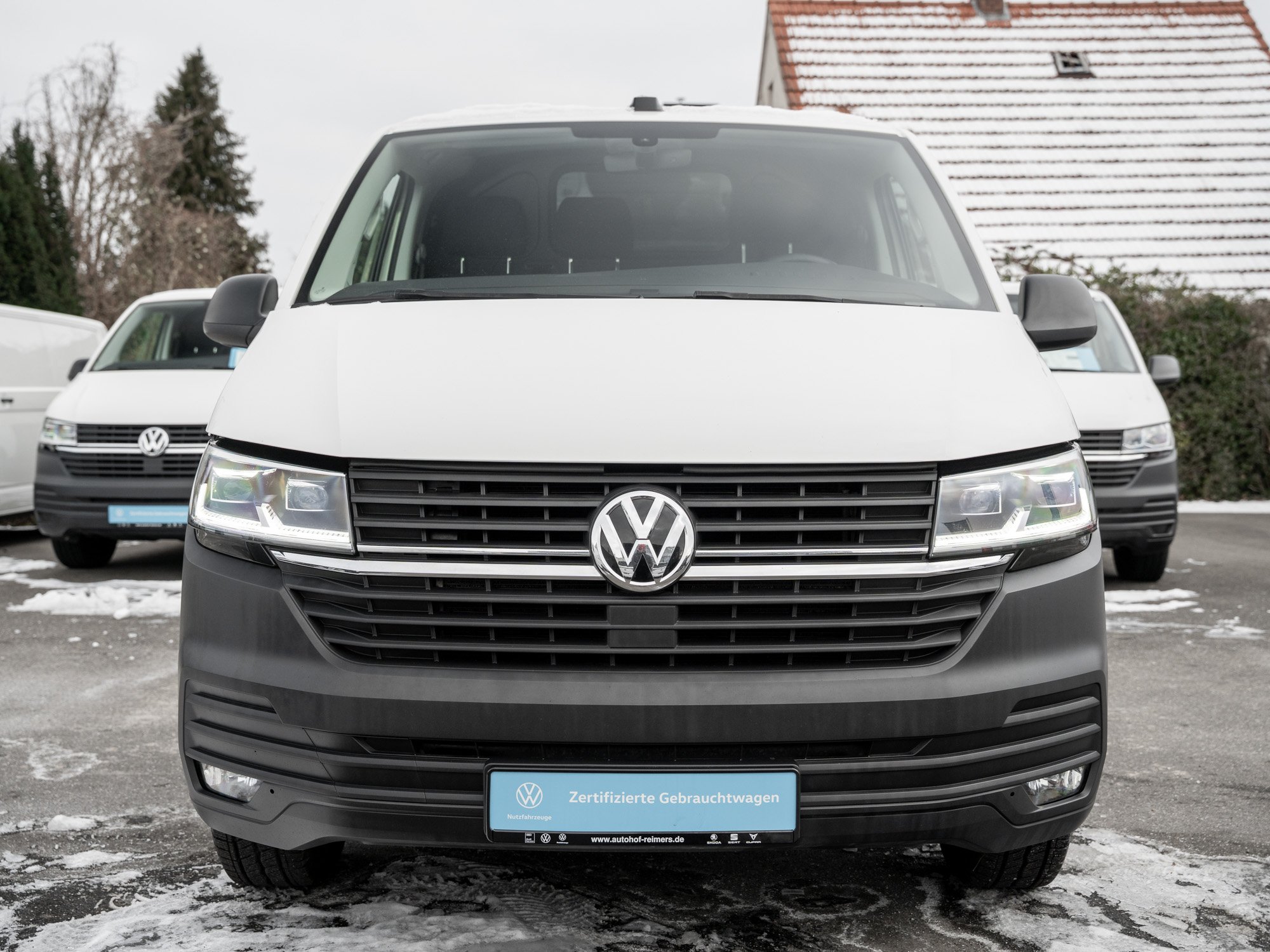 VW - T6.1 Transporter Kasten KR DSG+LED+NAVI+AHK+RFK+SCHEIBEN_16