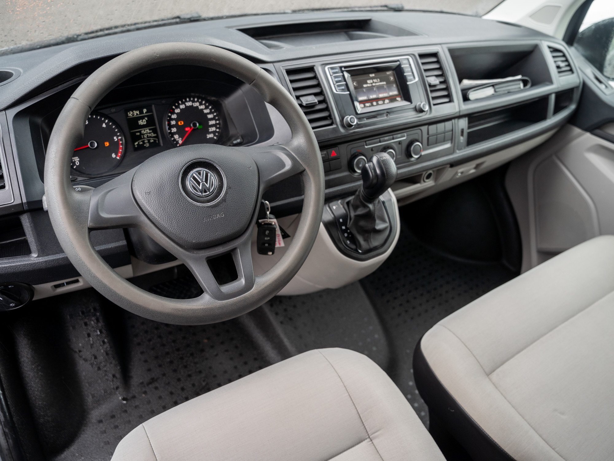 VW - Crafter 35 Kasten MR DSG+4MOTION+NAVI+AHK+KLIMA_19