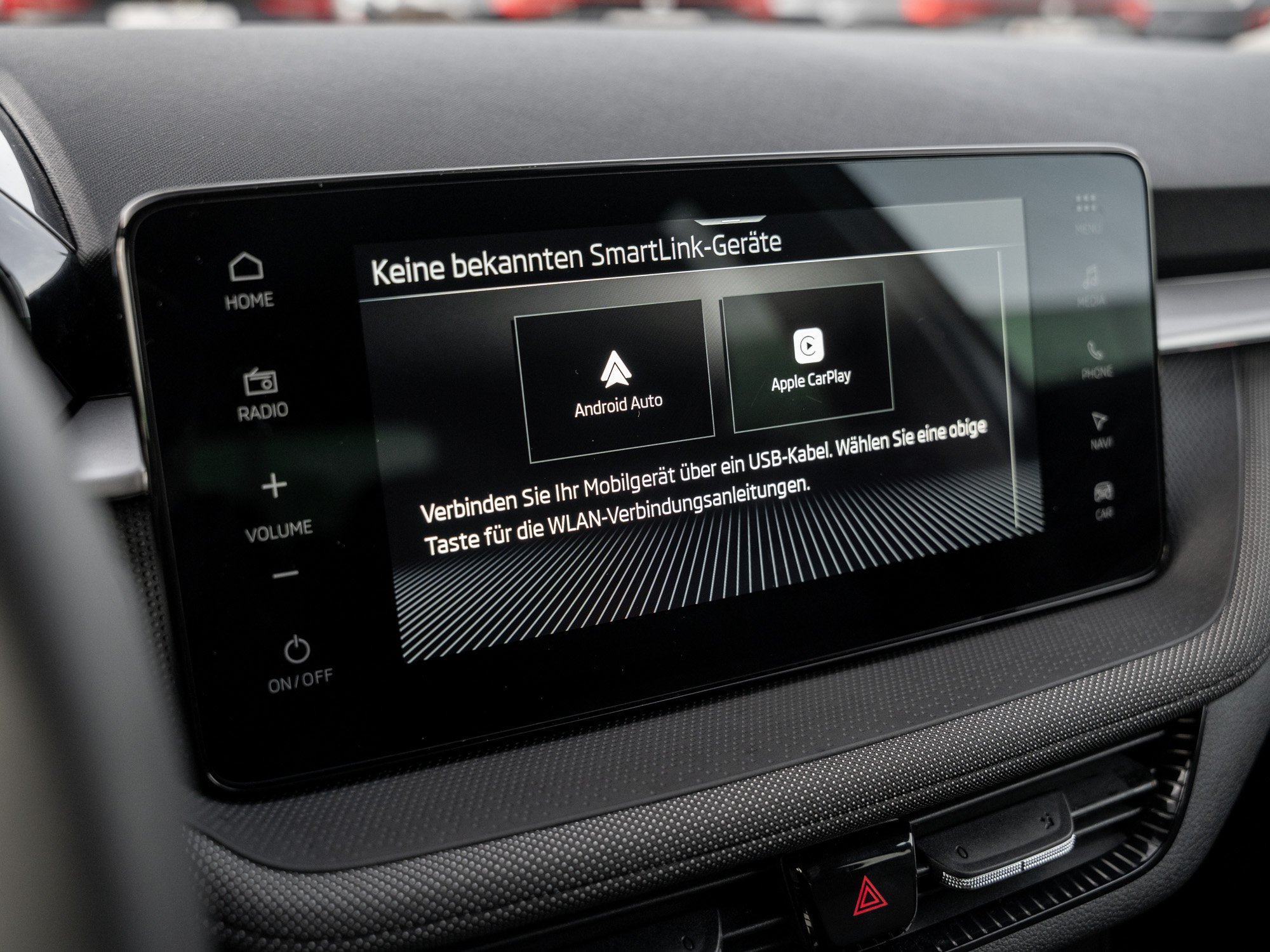 Skoda - FABIA TOUR 1.0 TSI DSG Kam. Navi Virtual ACC LED_5