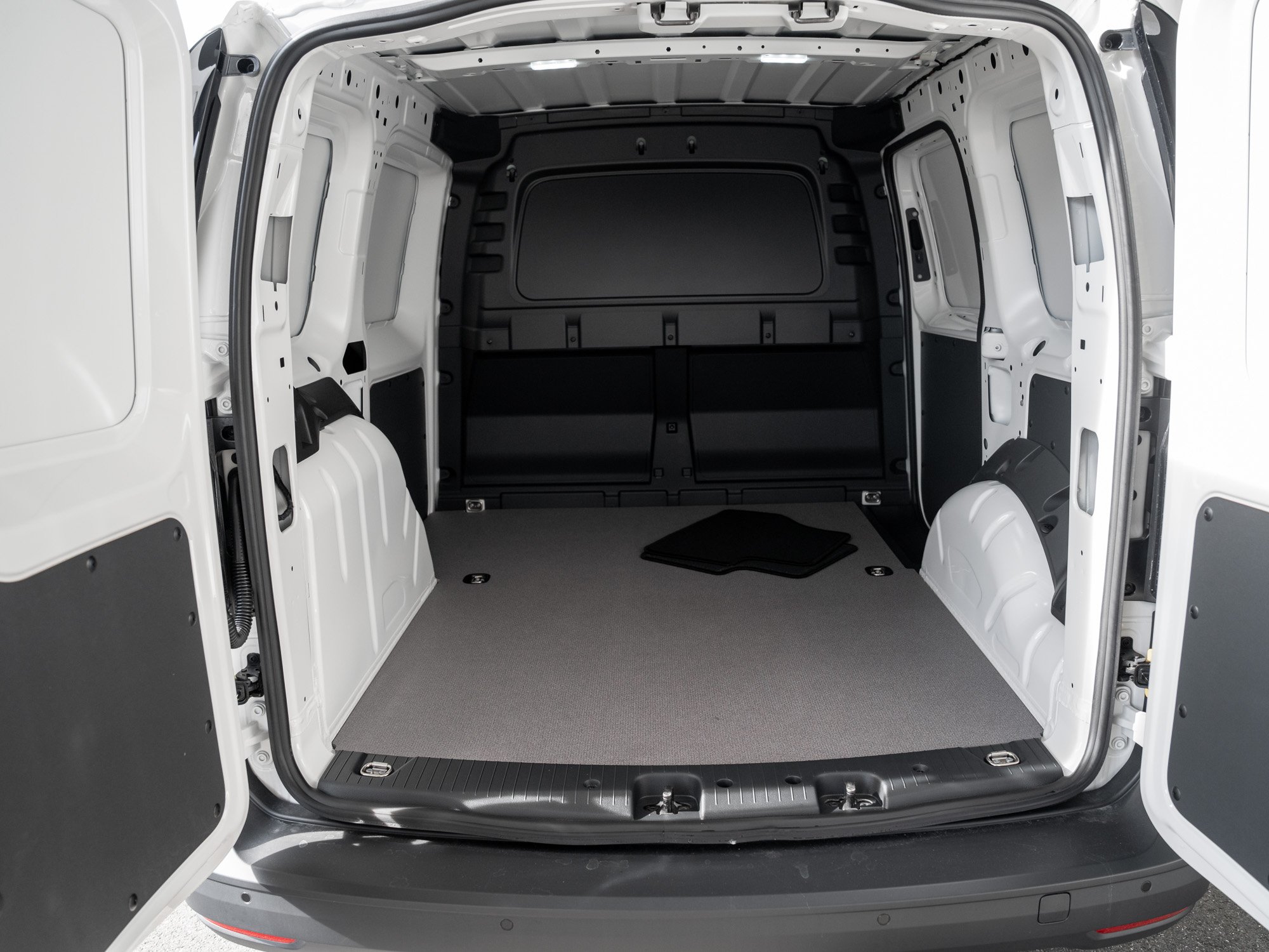 VW - Caddy 2.0 TDI Cargo PDC SHZ SoundSys Winterp._18