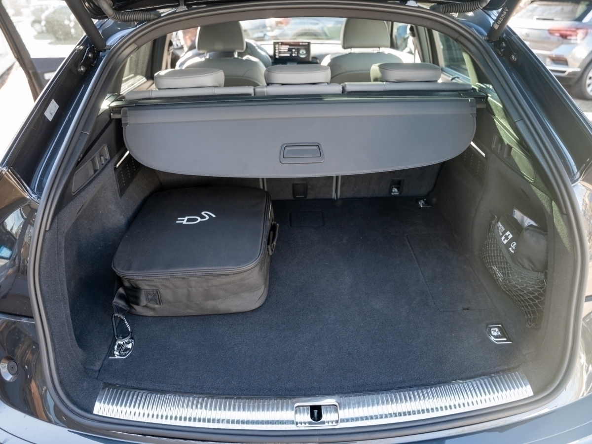 Audi - Q5 Sportback TFSI e advanced advanced 50 TFSI e quattro 220(299)  S tronic_24