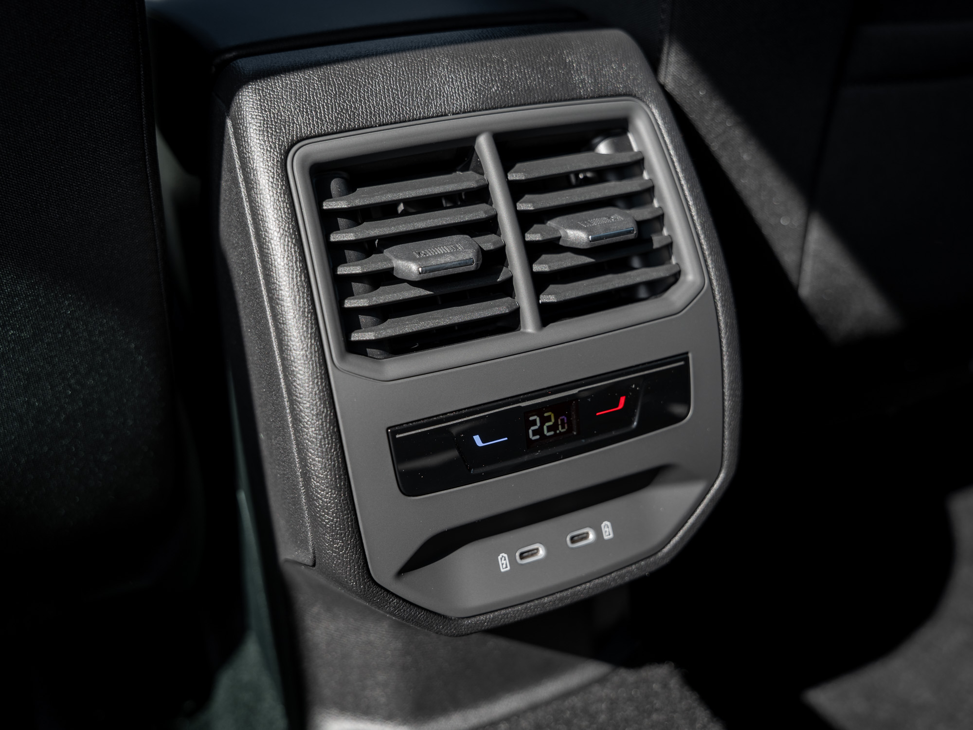 Seat - Leon Road Edition 1.5 NAVI ACC FLA LM LED_2