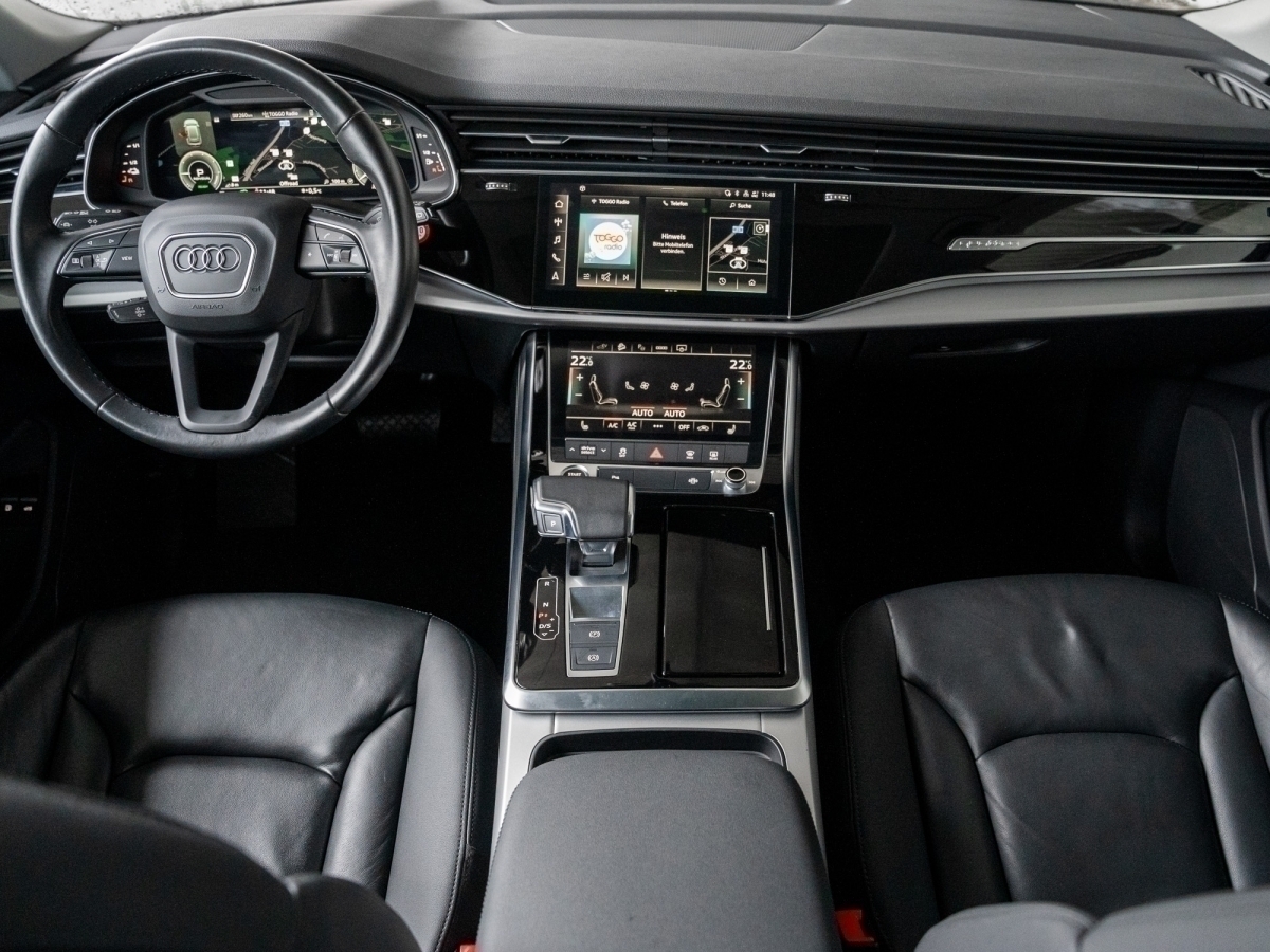 Audi - Q8 SUV TFSI e 55 TFSI e quattro 280(381)  tiptronic_3
