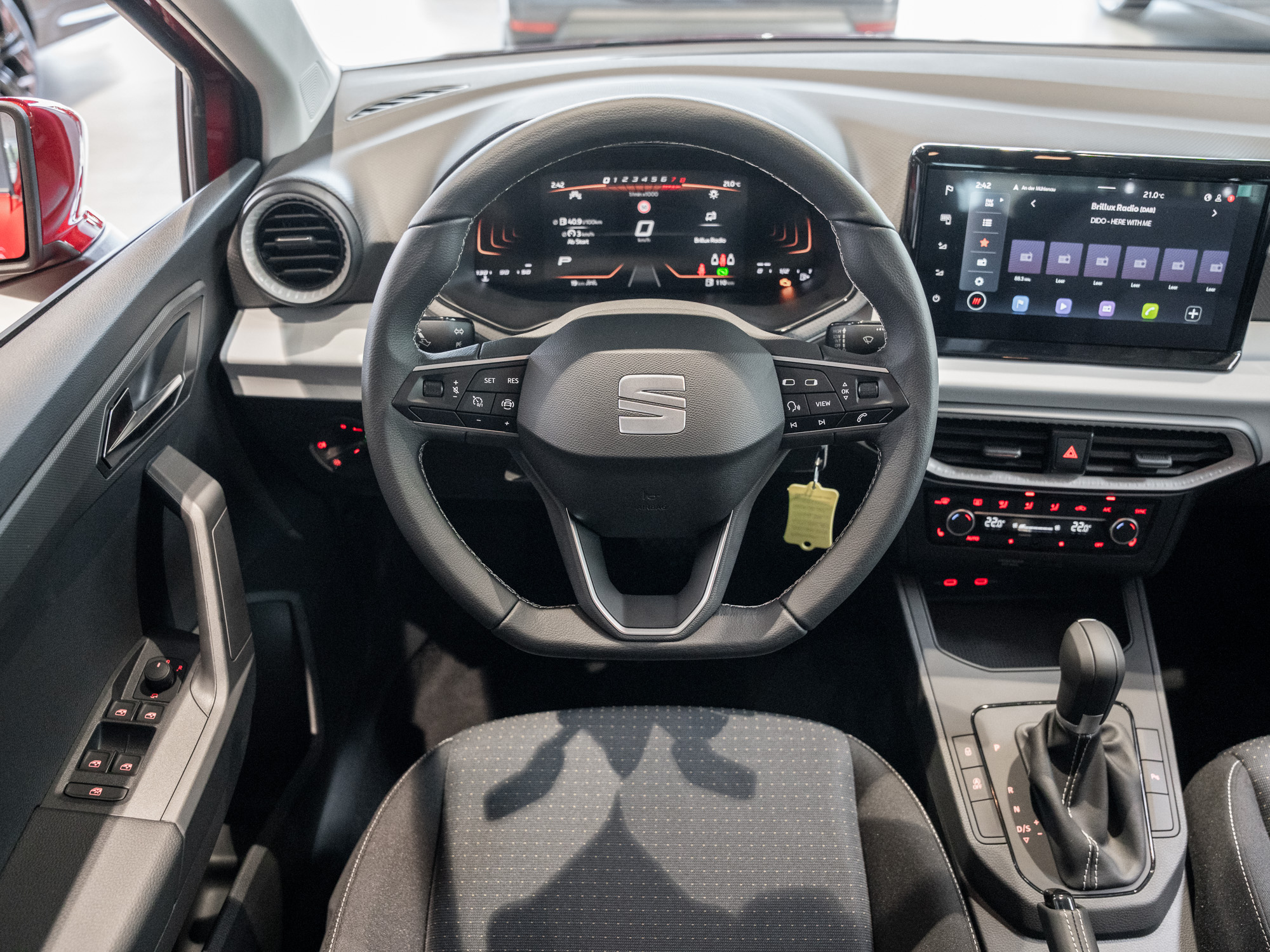 Seat - Ibiza Road Edition 1.0 LED W-Paket Navi PDC AUT_3