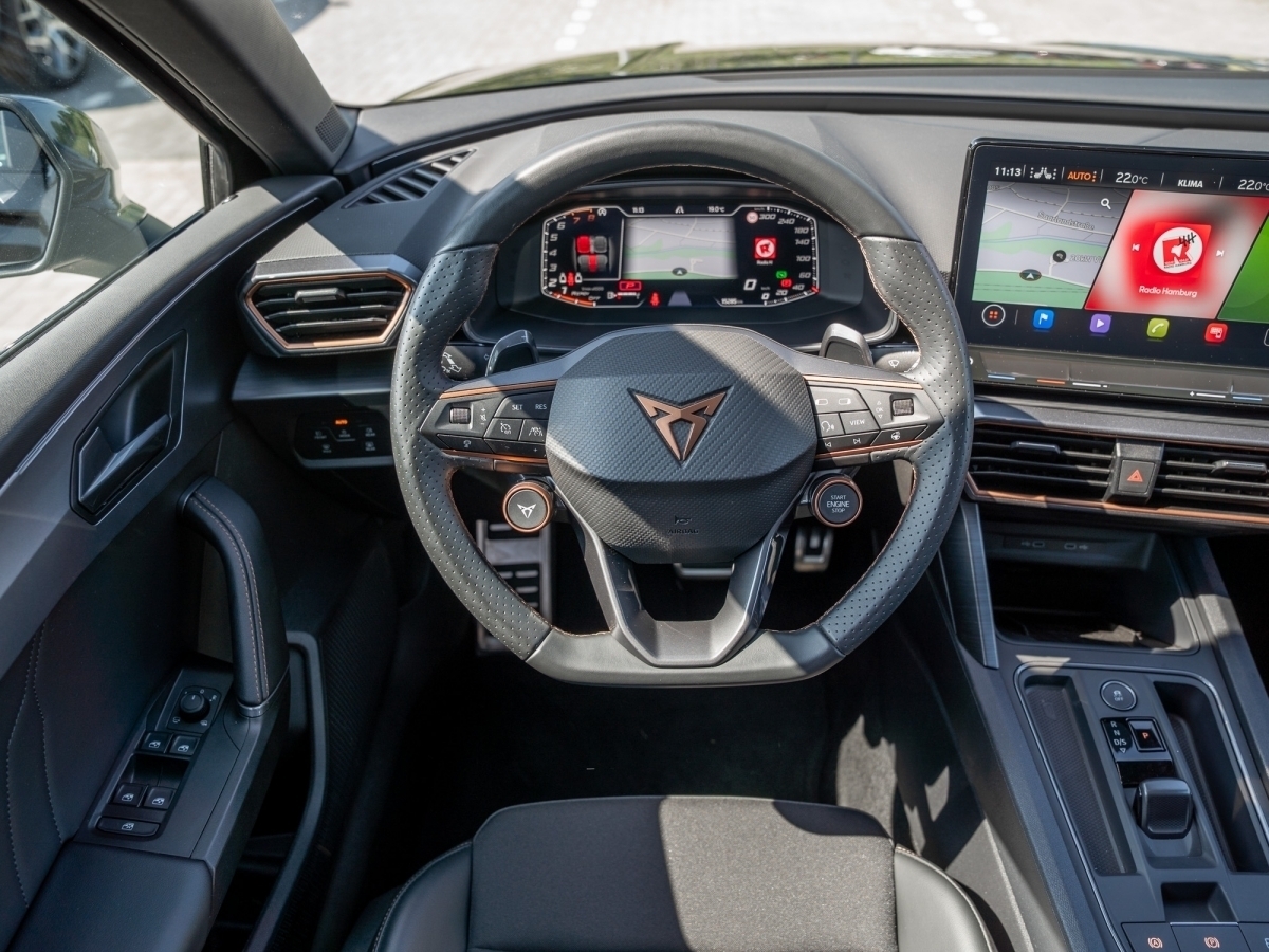 CUPRA - LEON VZ 2.0 TSI DSG Pano ACC SpurH MATRIX LM_3