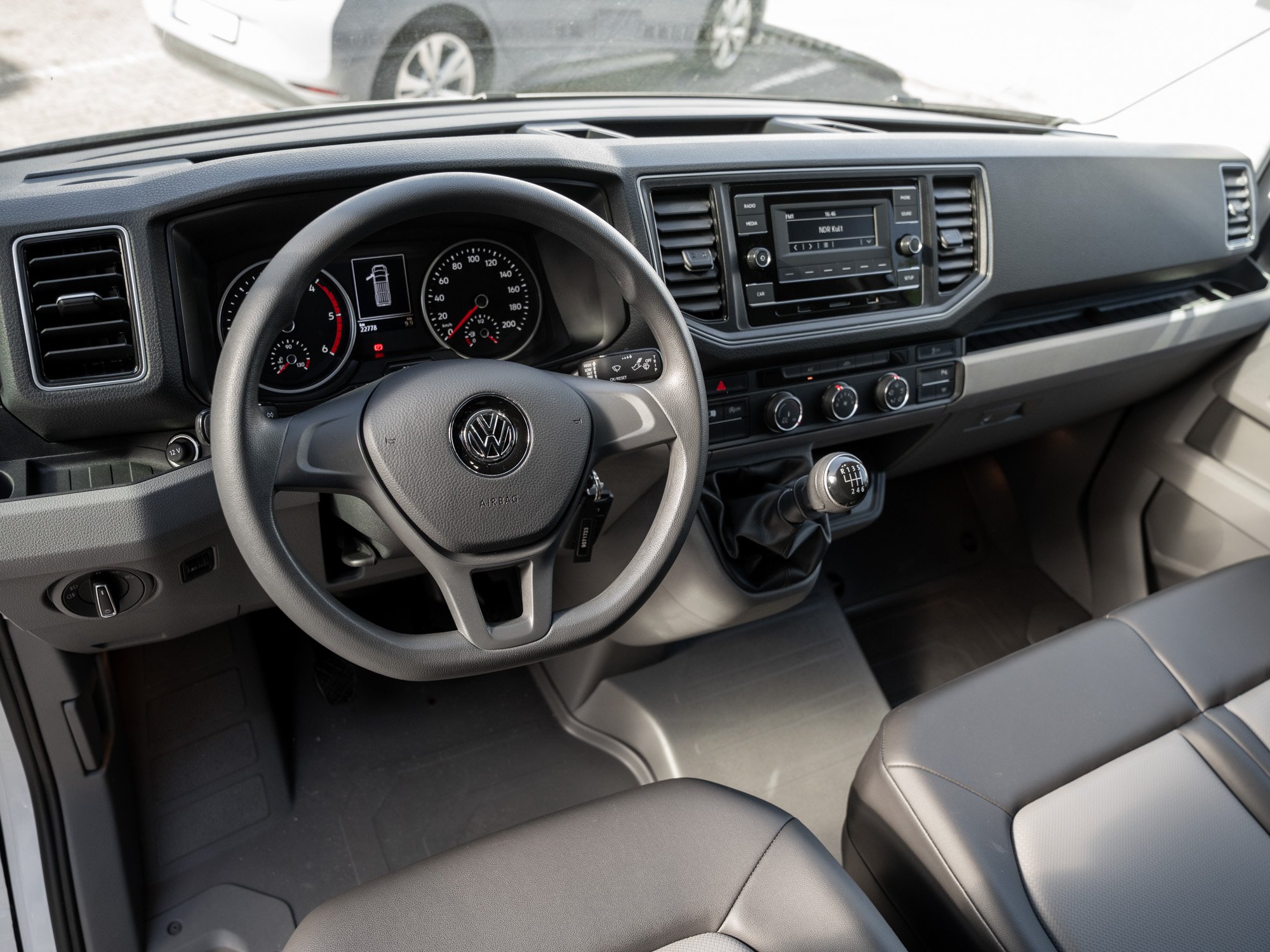 VW - Crafter 35 Kasten L2H2 2.0TDI KLIMA+PDC+3-SITZER_23