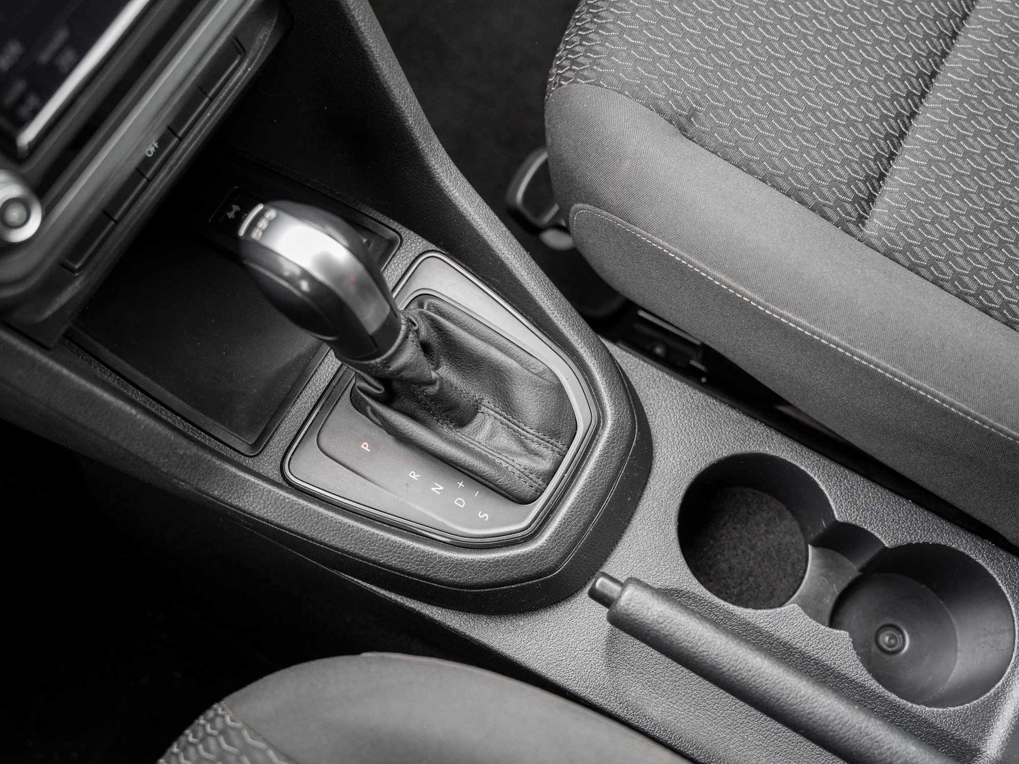VW - Caddy IV Maxi Trendl 2.0TDI DSG+NAVI+KLIMA+PDC_11