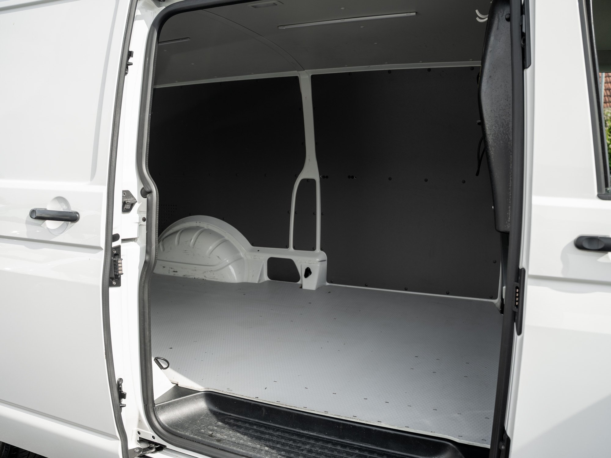 VW - T6.1 Kasten LR 2.0TDI DSG+NAVI+KLIMA+3.2t zGG_15