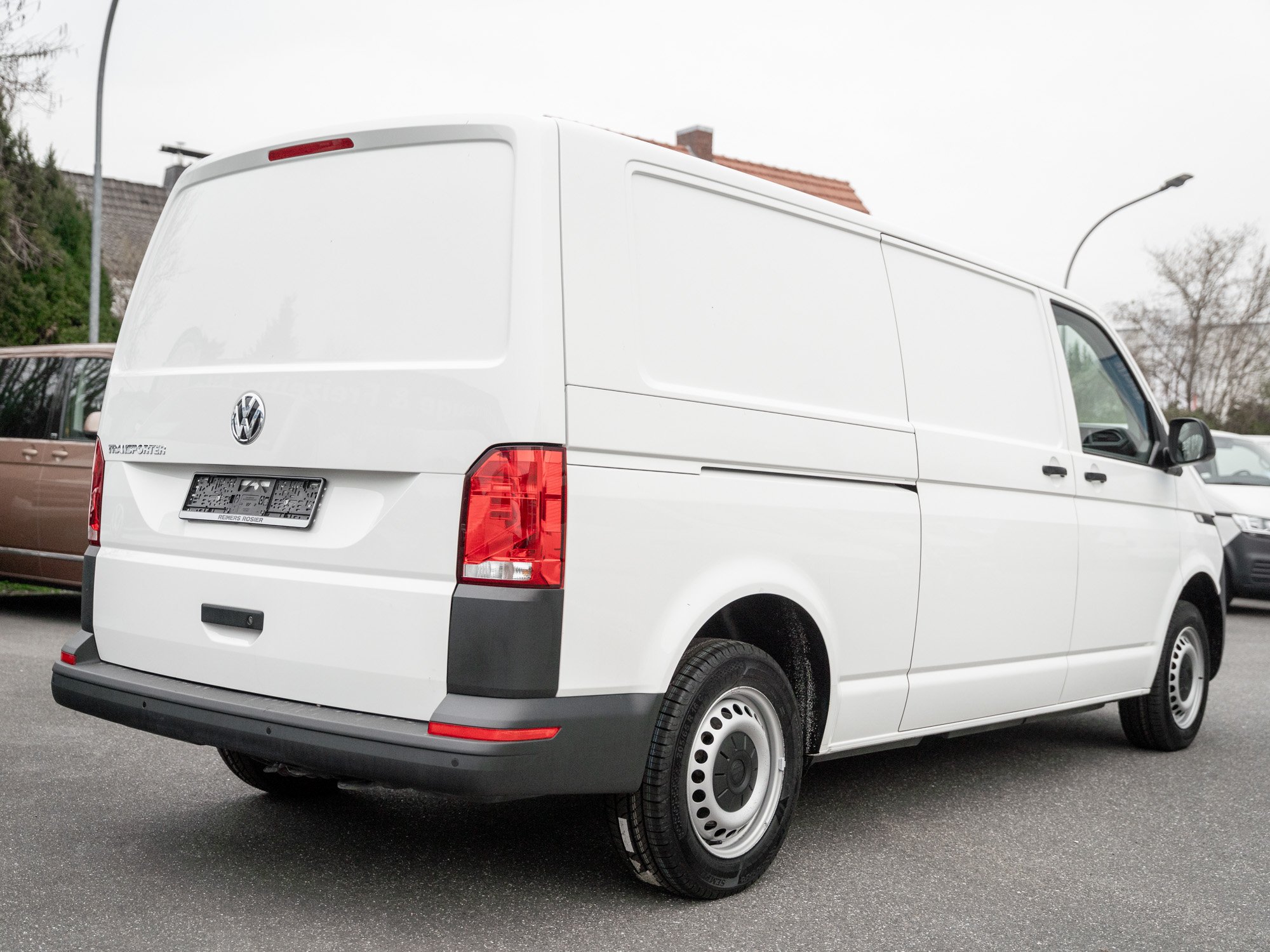 VW - T6.1 Transporter Kasten langer Radstand Kastenwagen LR 2.0 TDI EU6 SCR BMT 110 kW 7-Gang-DSG_17
