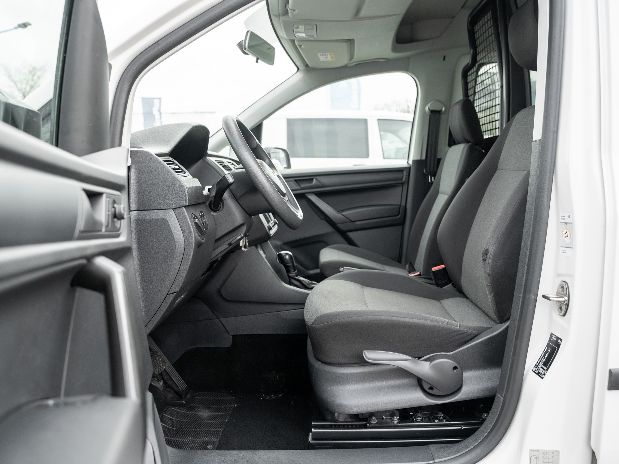 VW - Caddy Maxi Kasten DSG+KLIMA+FLEXSITZ+GRA+LANEASS_21