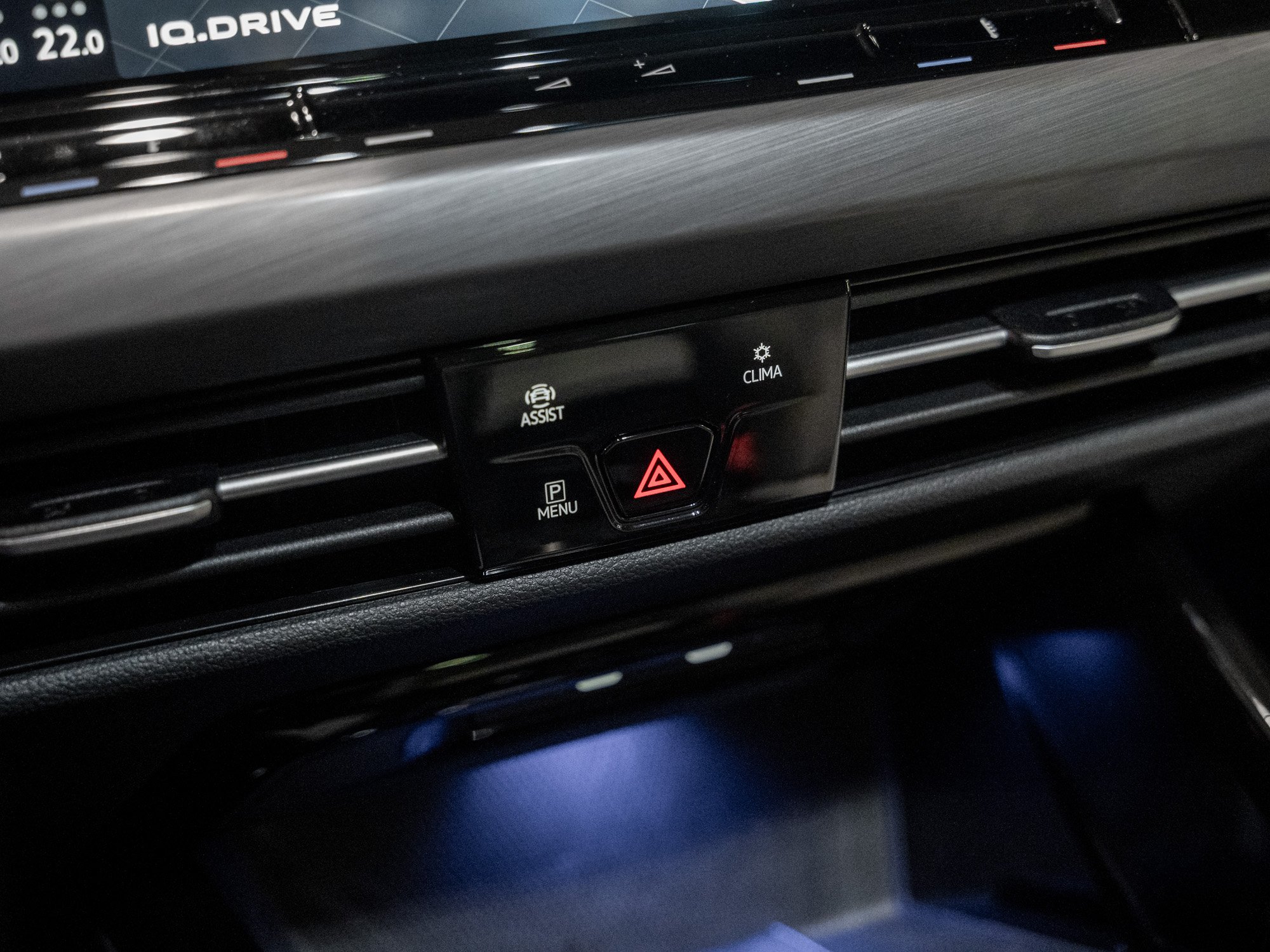 VW - Golf VIII Variant 1.5 eTSI  Mild hybrid Style_9