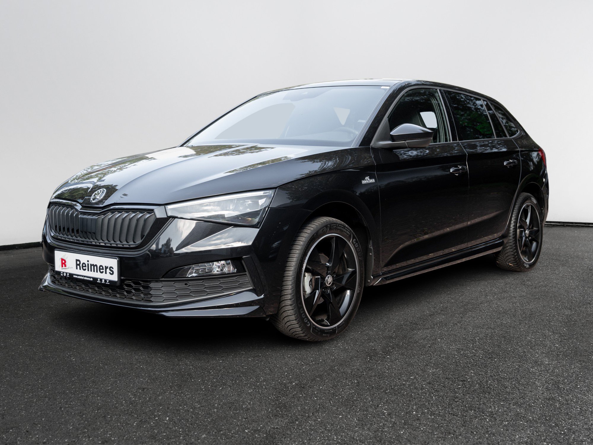 Skoda - SCALA MONTE CARLO 1.0 TSI 5-GANG Pano Pano LED_12