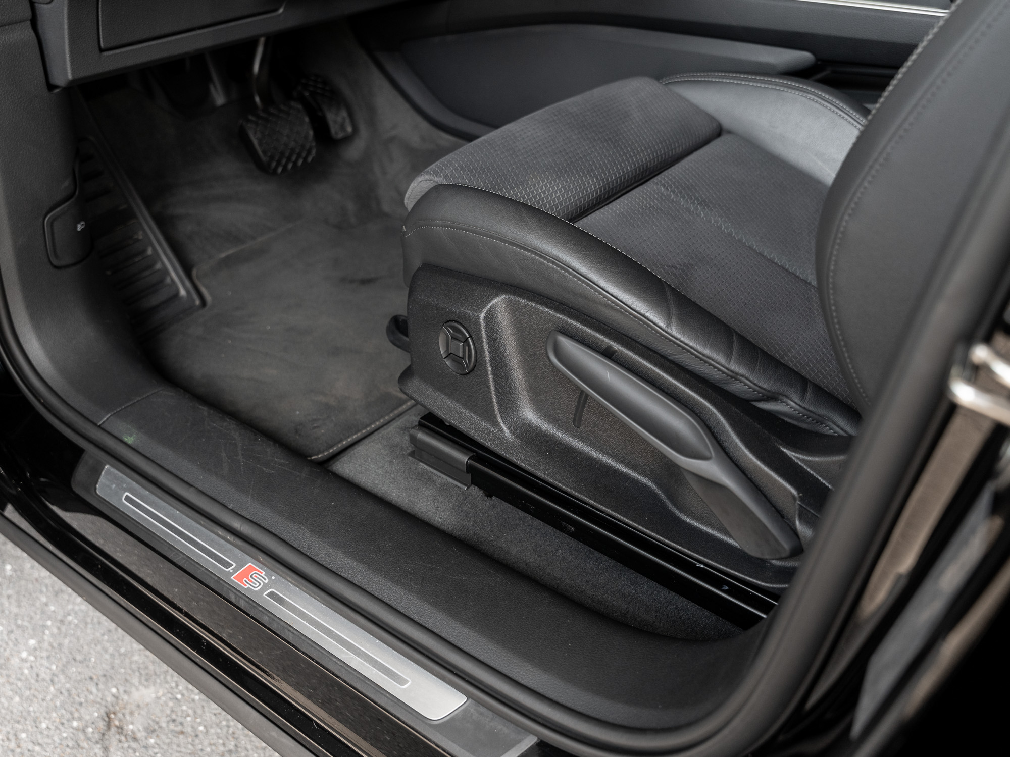 Fahrzeugbild_18 Fahrzeugbild_18