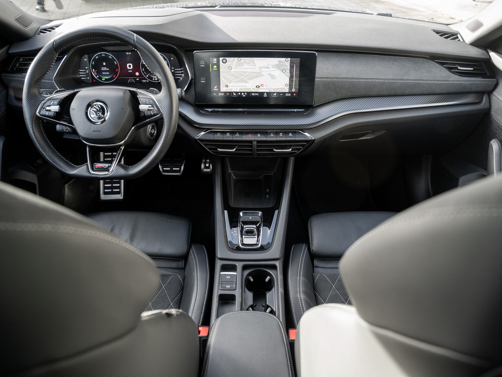 Skoda - OCTAVIA C. RS 2.0 TSI DSG DCC AHK Kam. Navi Pano_2