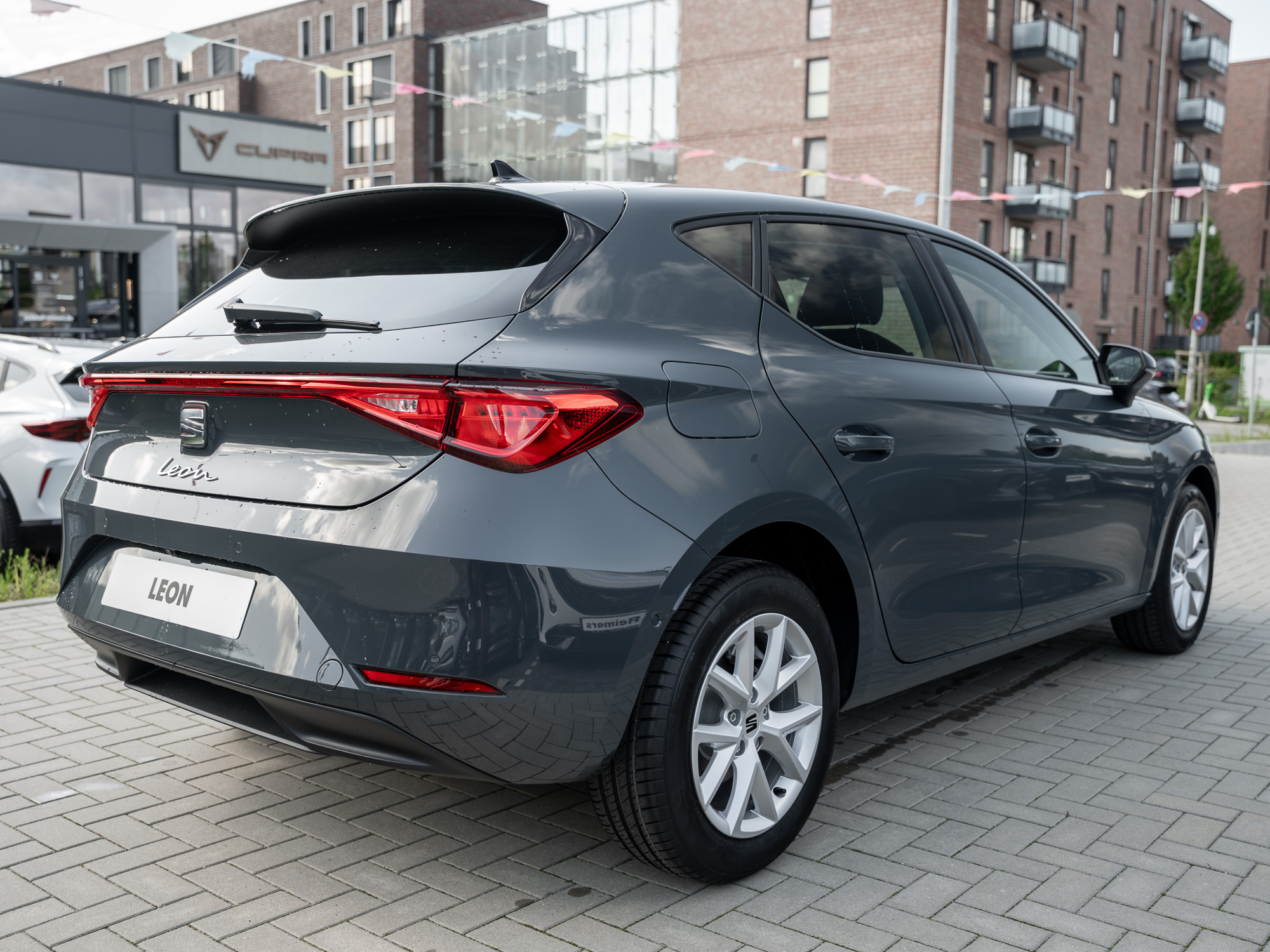 Seat - Leon Road Edition 1.5 NAVI ACC FLA LM LED_24