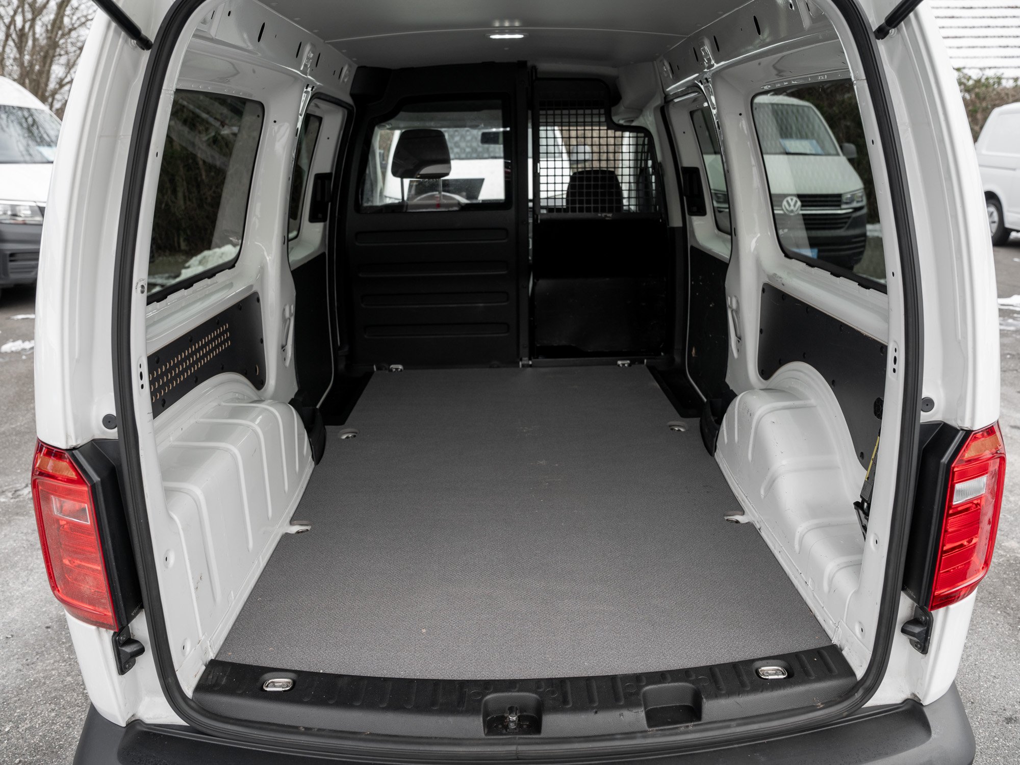 VW - Caddy Maxi Kasten DSG+KLIMA+FLEXSITZ+GRA+LANEASS_16