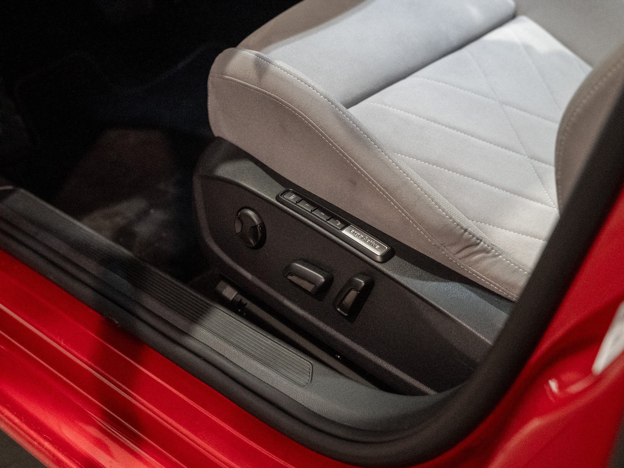 VW - Golf VIII Variant 1.5 eTSI  Mild hybrid Style_19