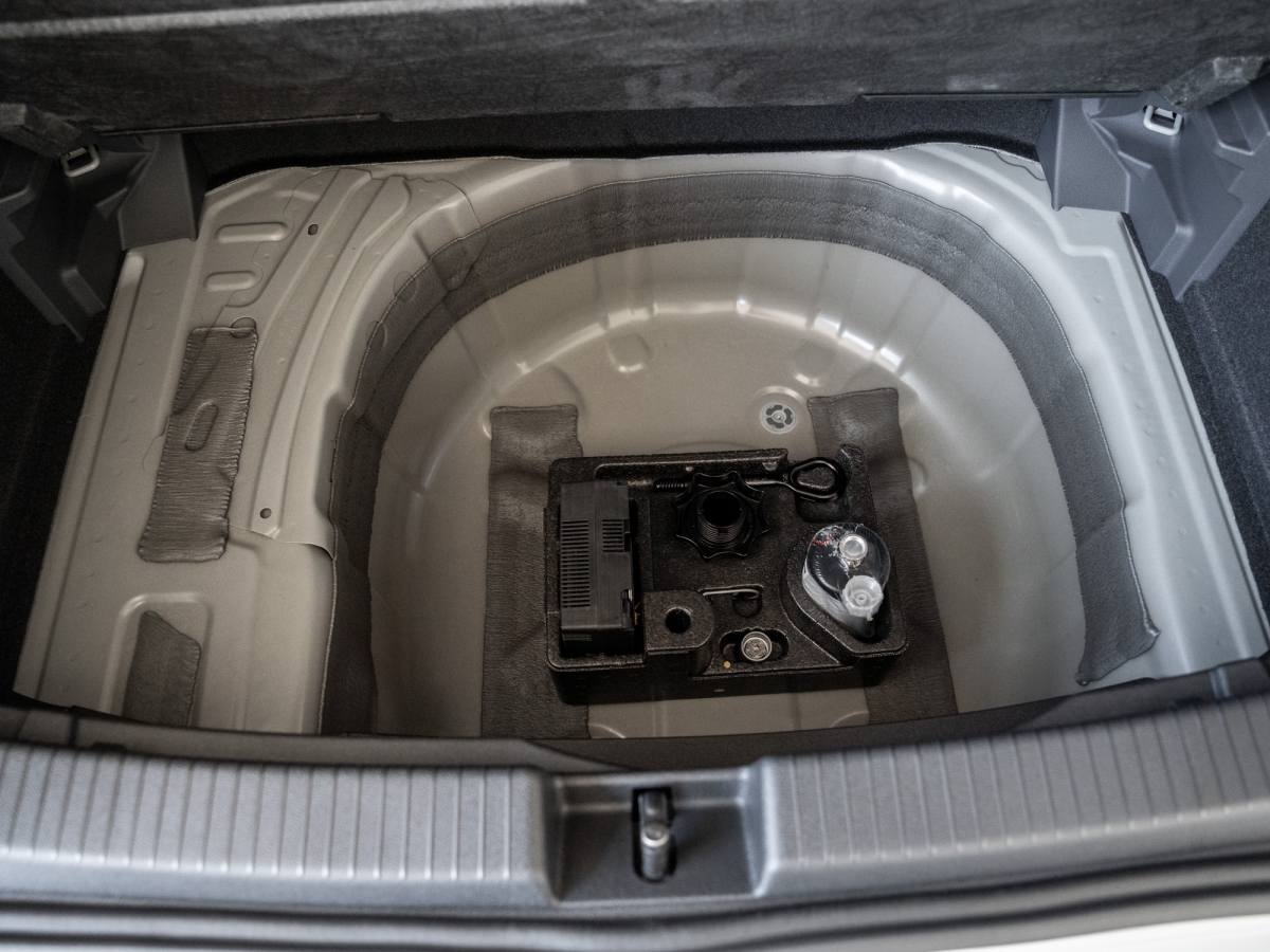 Fahrzeugbild_24 Fahrzeugbild_24