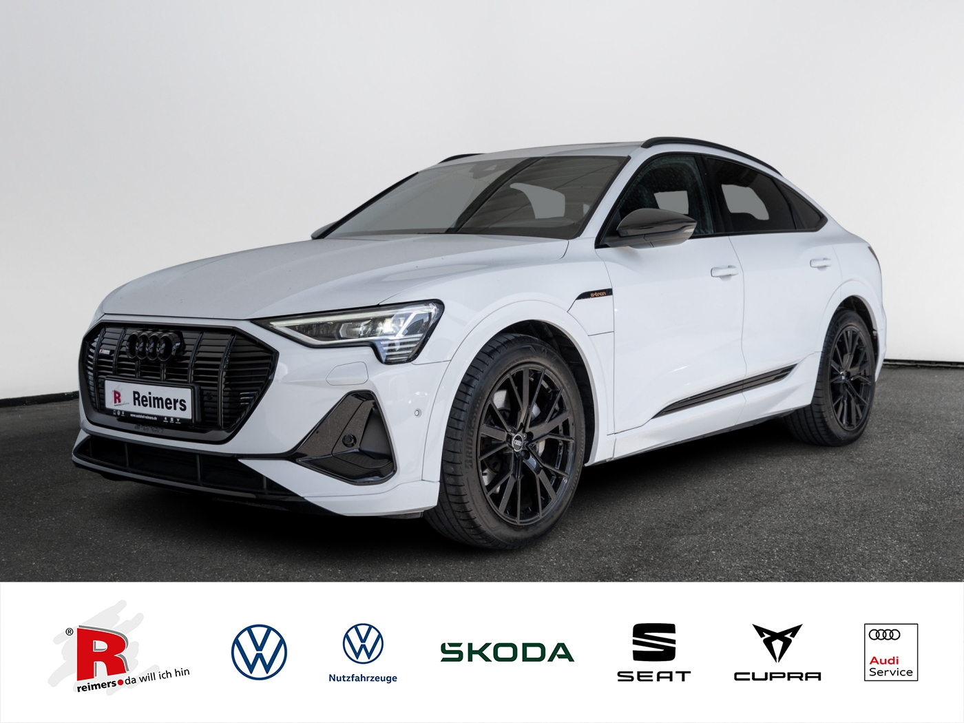 Audi - e-tron Sportback 50 quattro e-tron 50 quattro S line_1