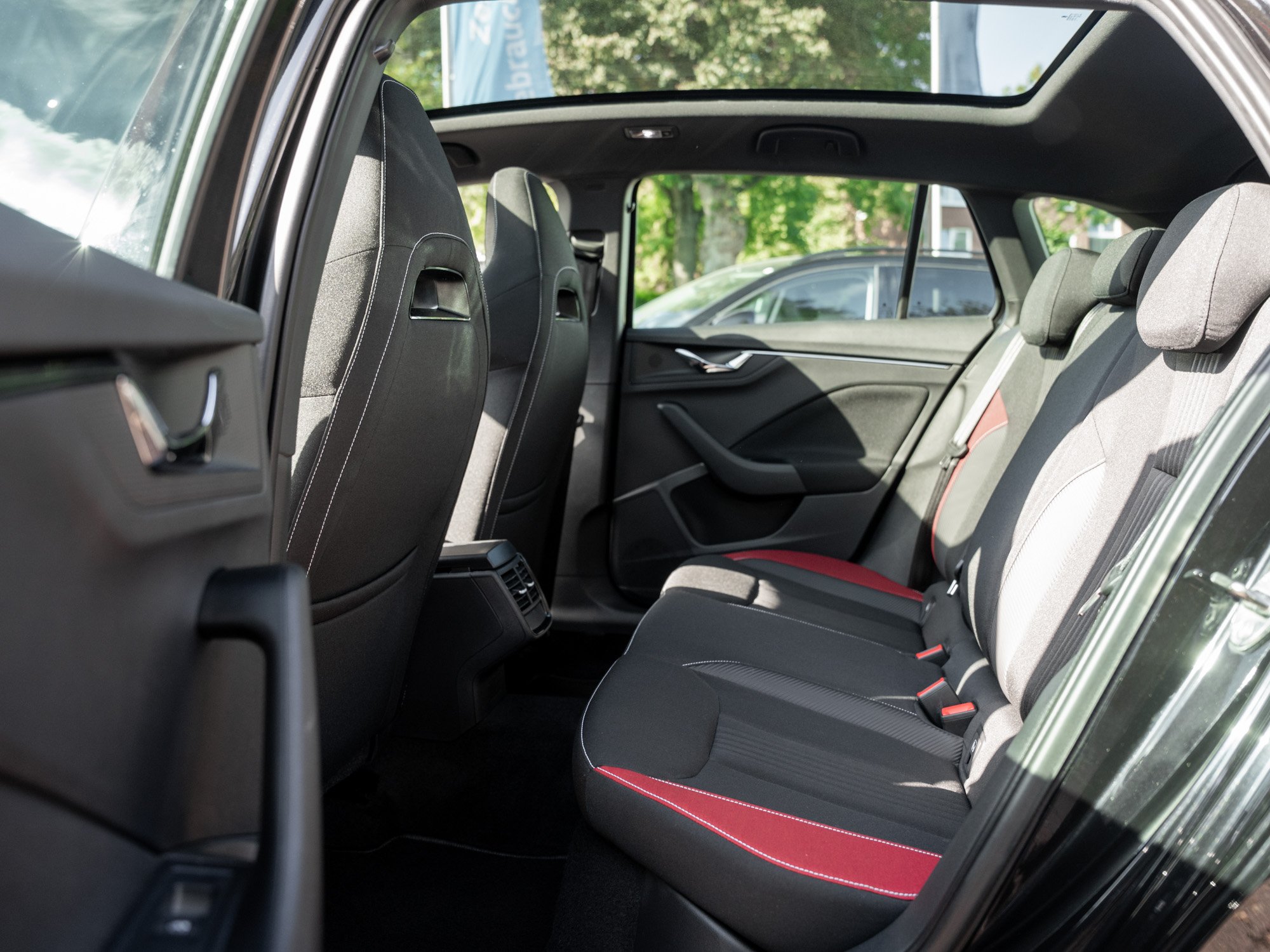 Skoda - SCALA MONTE CARLO 1.0 TSI 5-GANG Pano Pano LED_27