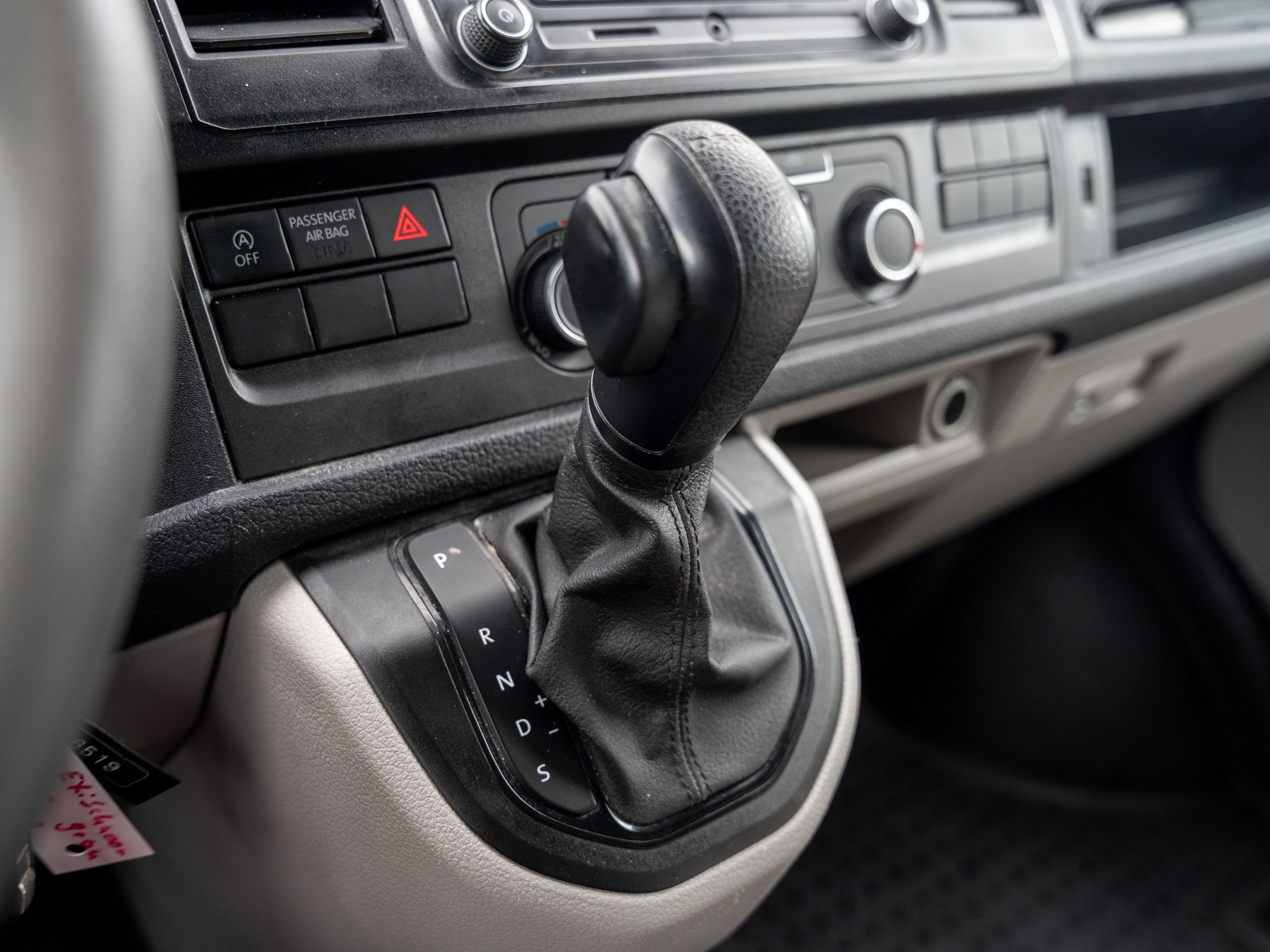 VW - Crafter 35 Kasten MR DSG+4MOTION+NAVI+AHK+KLIMA_5