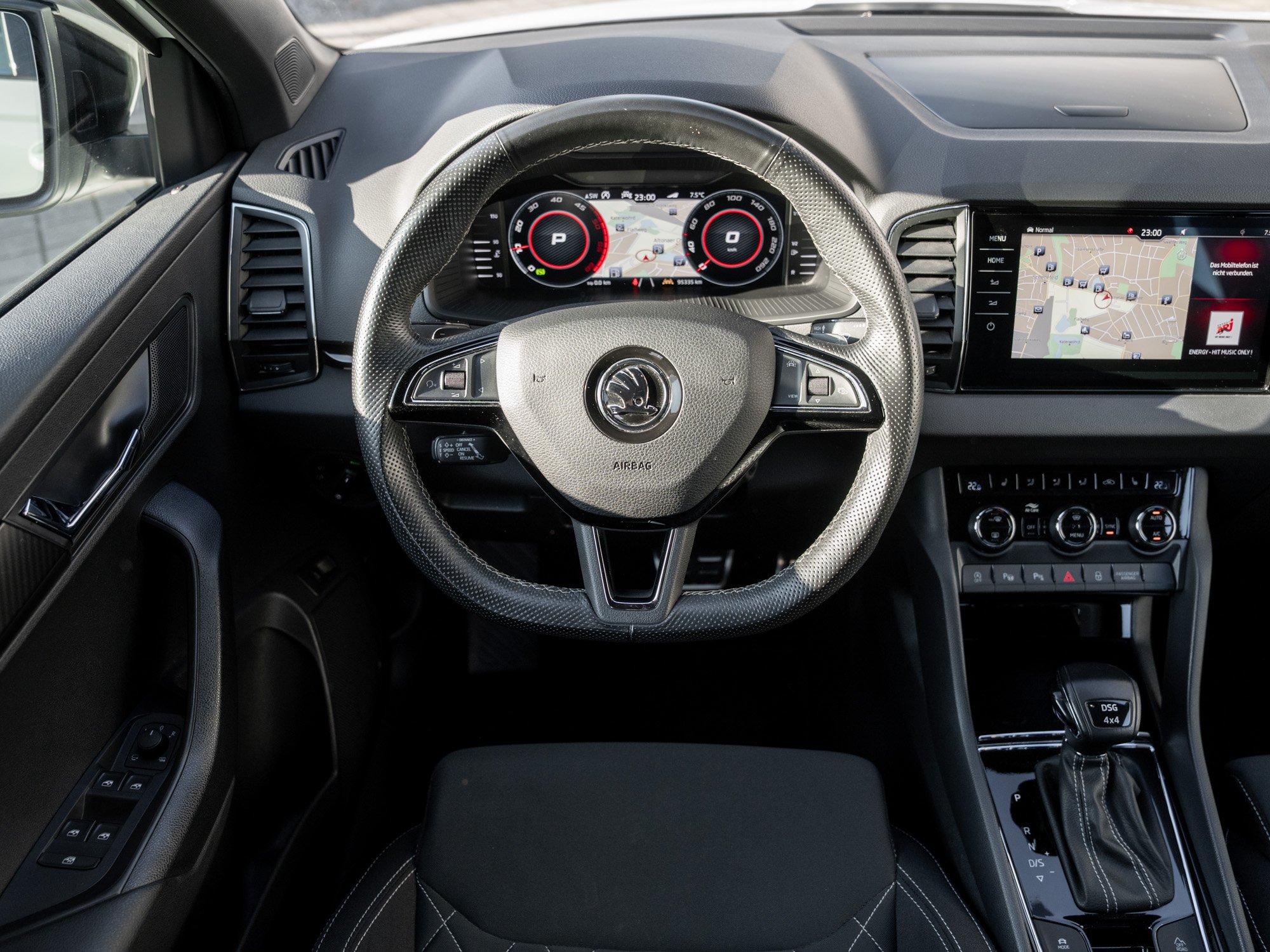 SKODA - KAROQ SPORTLINE 2.0 TDI DSG 4X4 Kam. Navi ACC_3