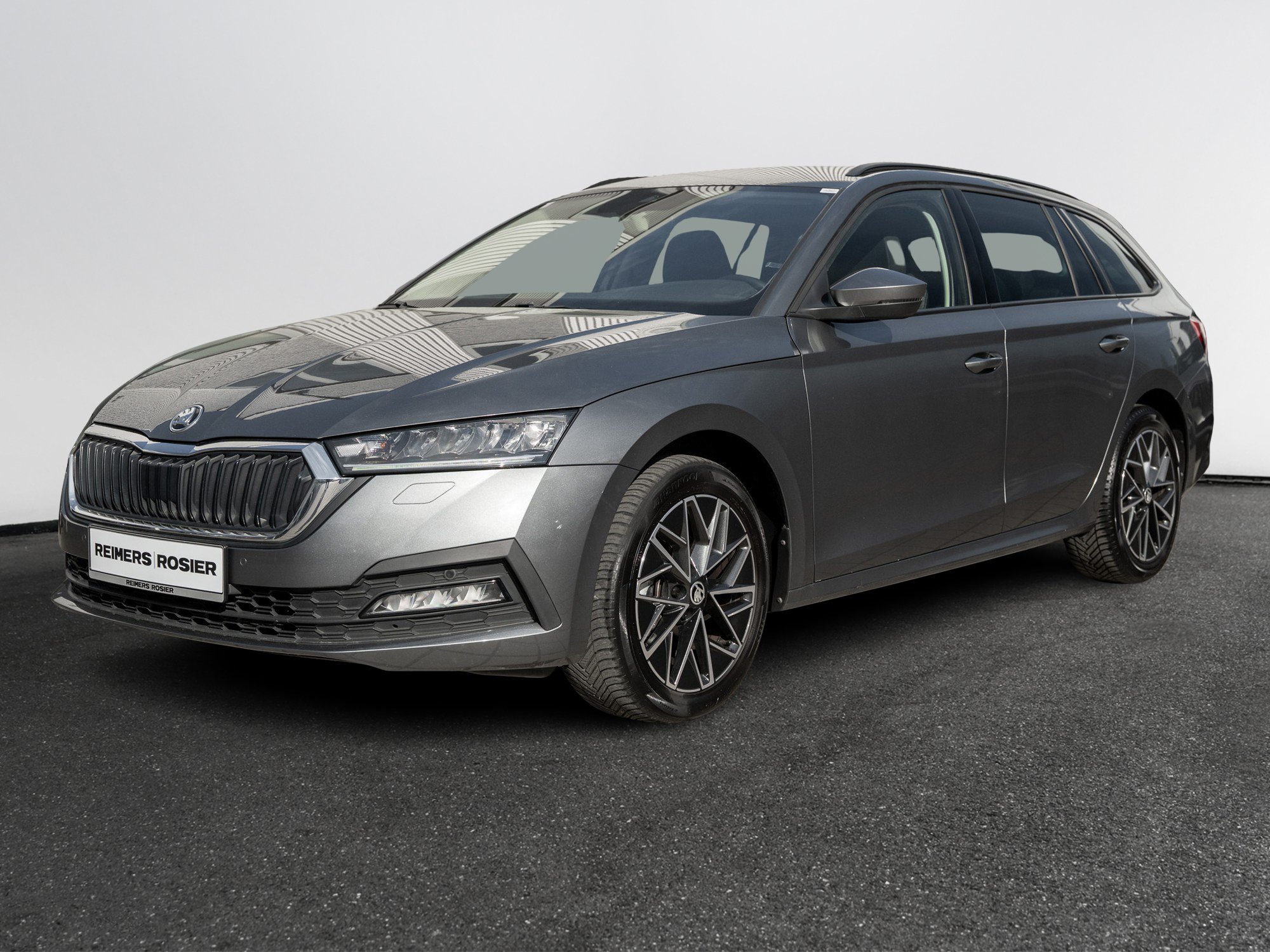 Skoda - OCTAVIA C. CLEVER 2.0 TDI DSG Kam. Navi Virtual_12