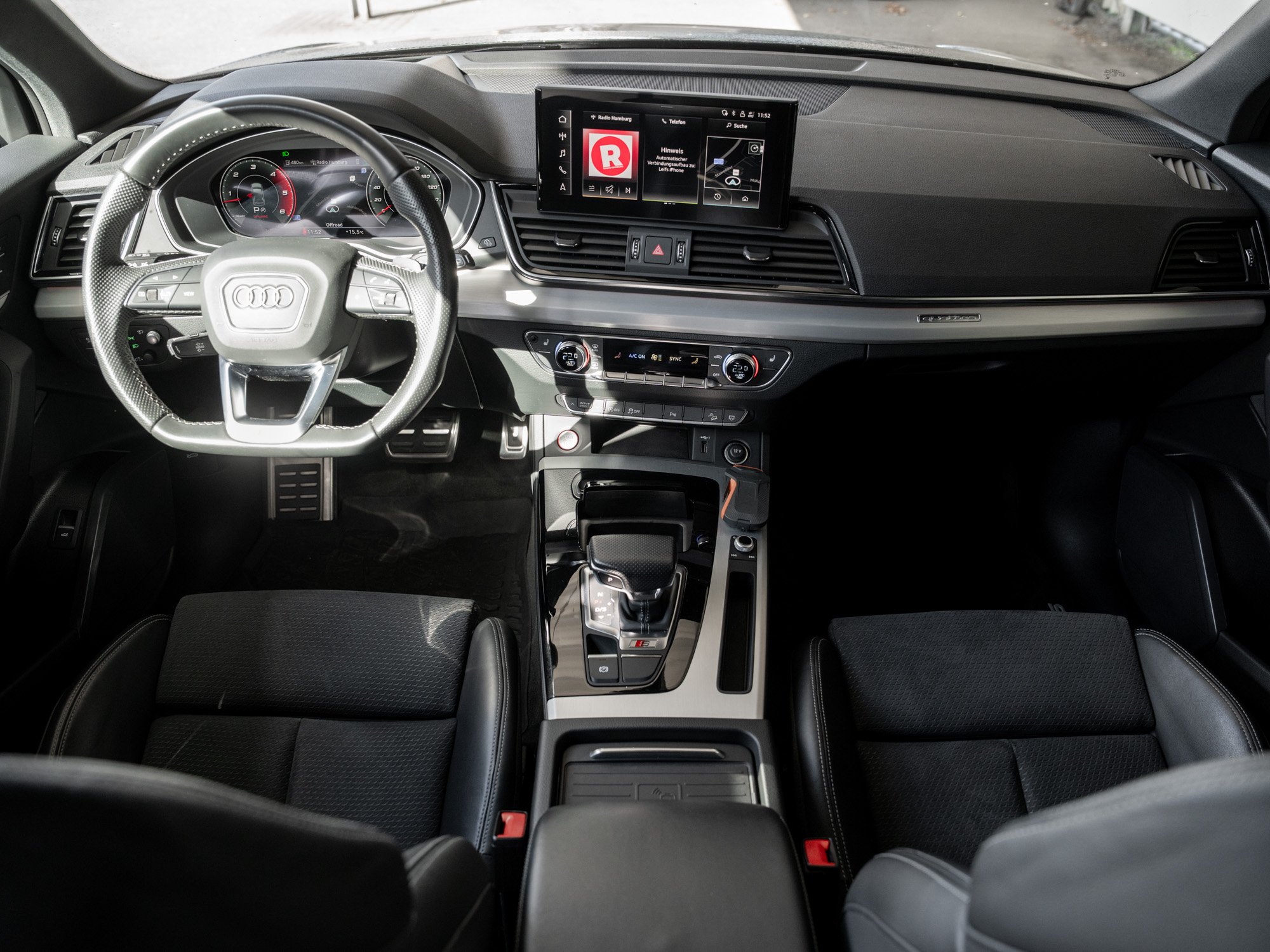 Audi - SQ5 3.0 TDI quattro basis Pano Kam. Navi Pano LM_2