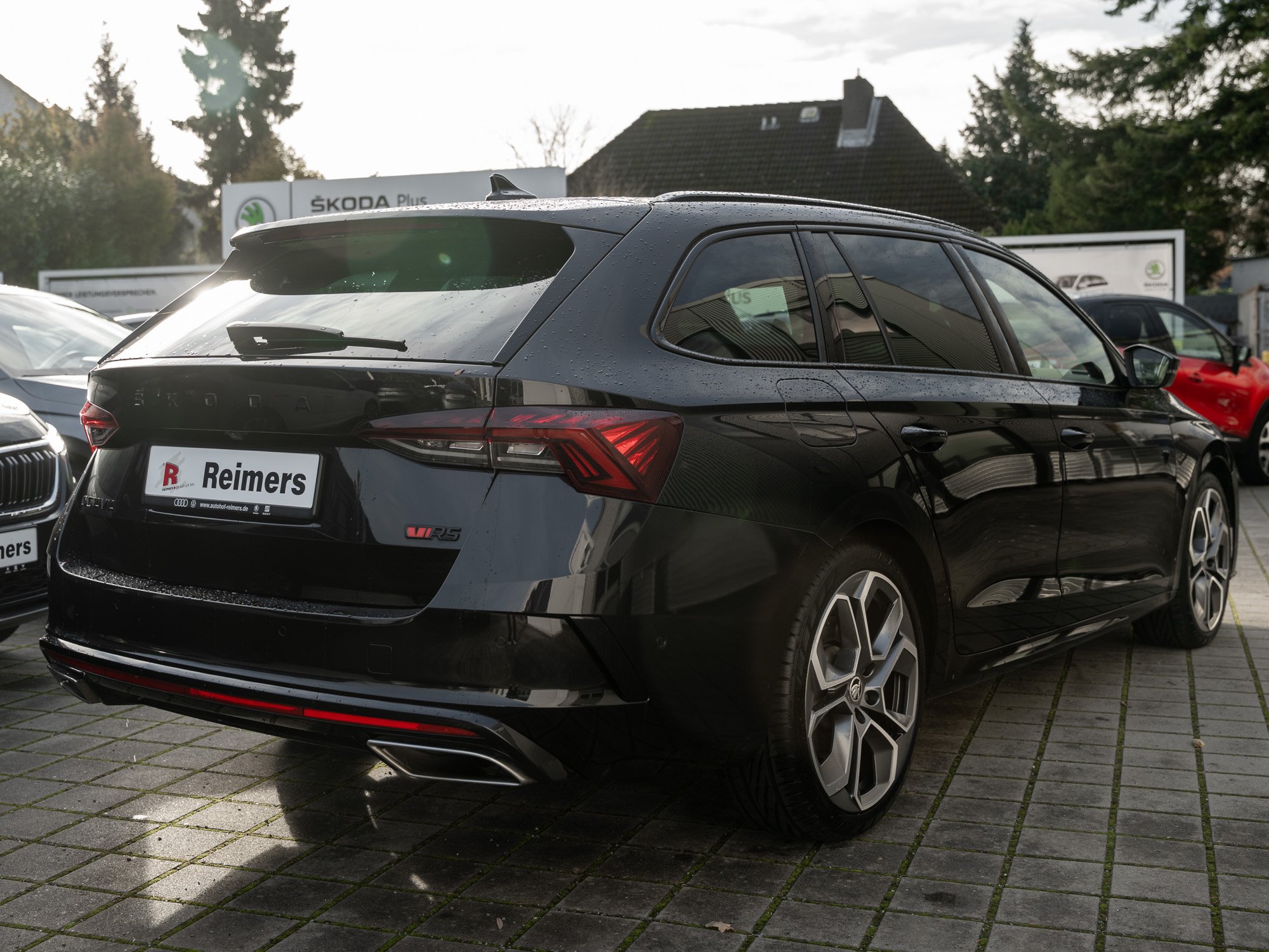 Skoda - OCTAVIA C. RS 2.0 TSI DSG DCC AHK Kam. Navi Pano_25