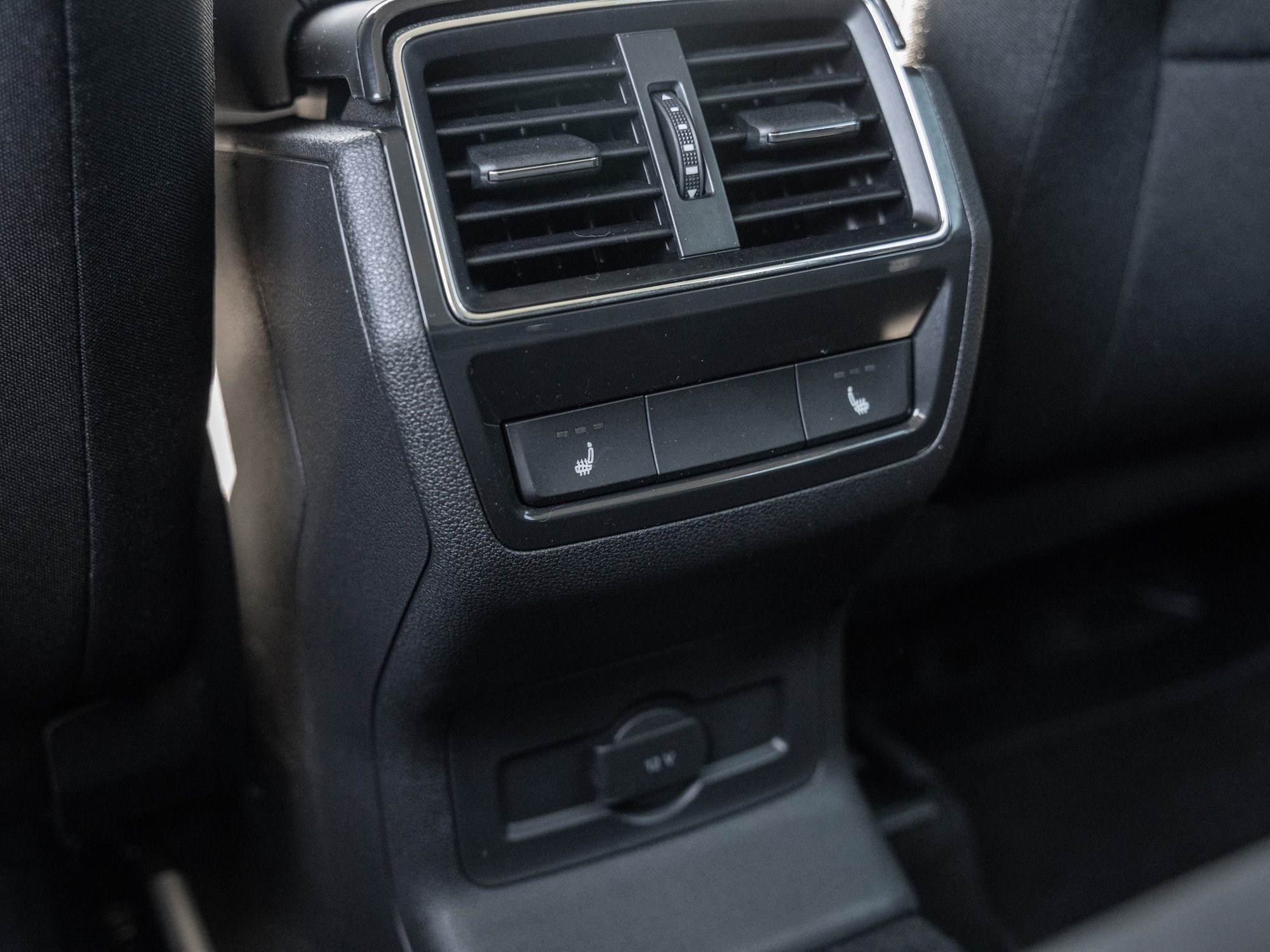 Skoda - KAROQ AMBITION 2.0 TDI DSG 4X4 Kam. Navi Virtual_28
