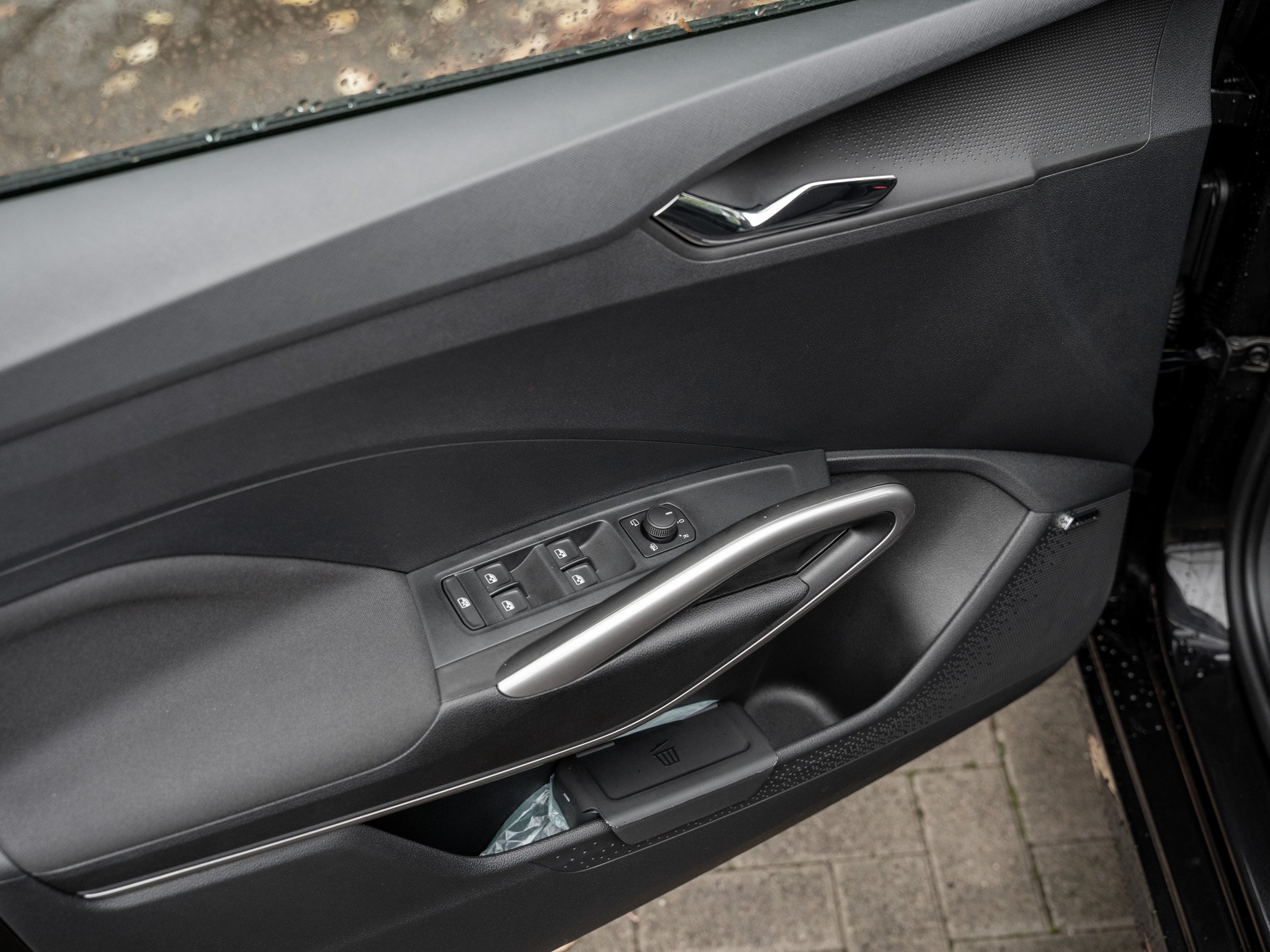 Skoda - Fabia Tour 1.0 TSI Kam. Navi Virtual ACC KeyLess_18