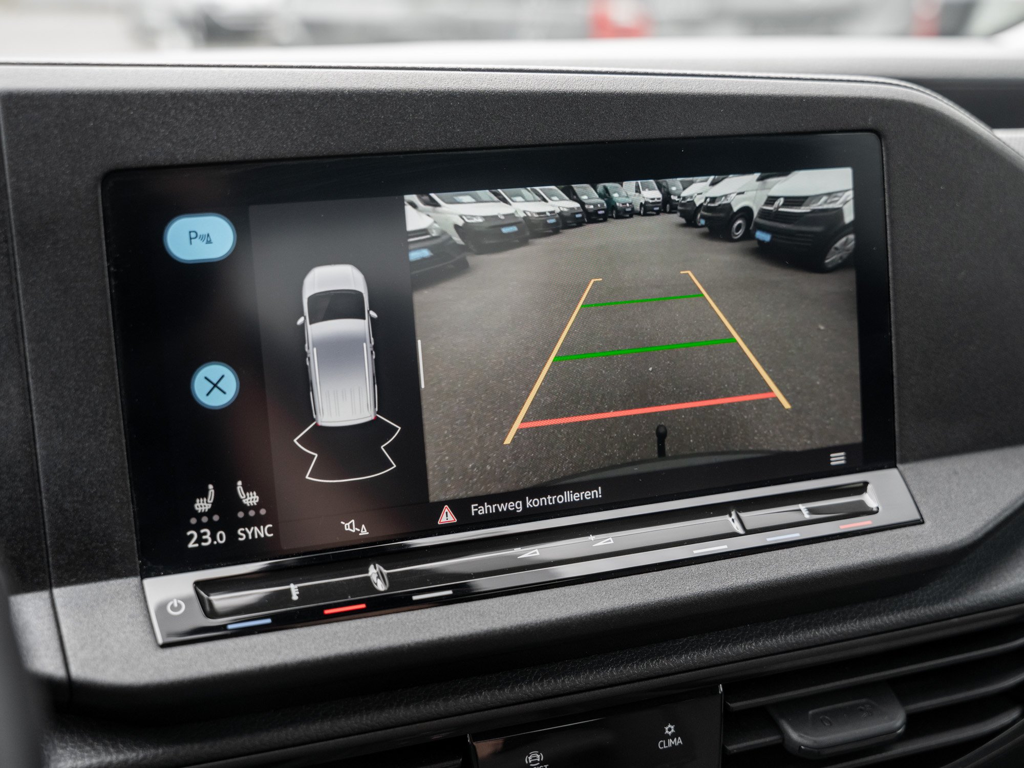 VW - Caddy V Basis 2.0TDI DSG+NAVI+AHK+ACC+RFK+SHZ_4
