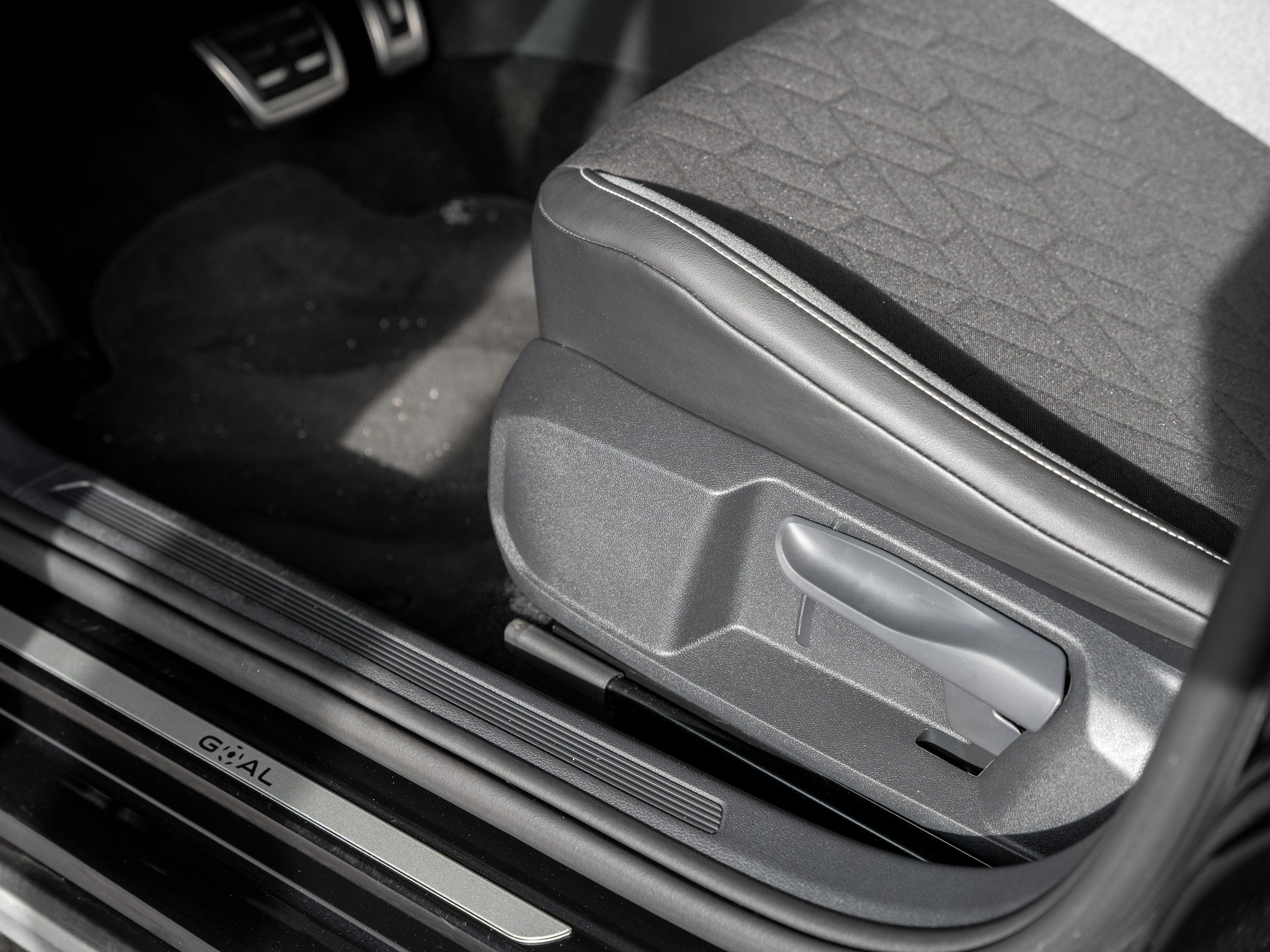 VW - Taigo Life 1.5 l TSI OPF Goal SHZ ACC GJ-Reifen_18