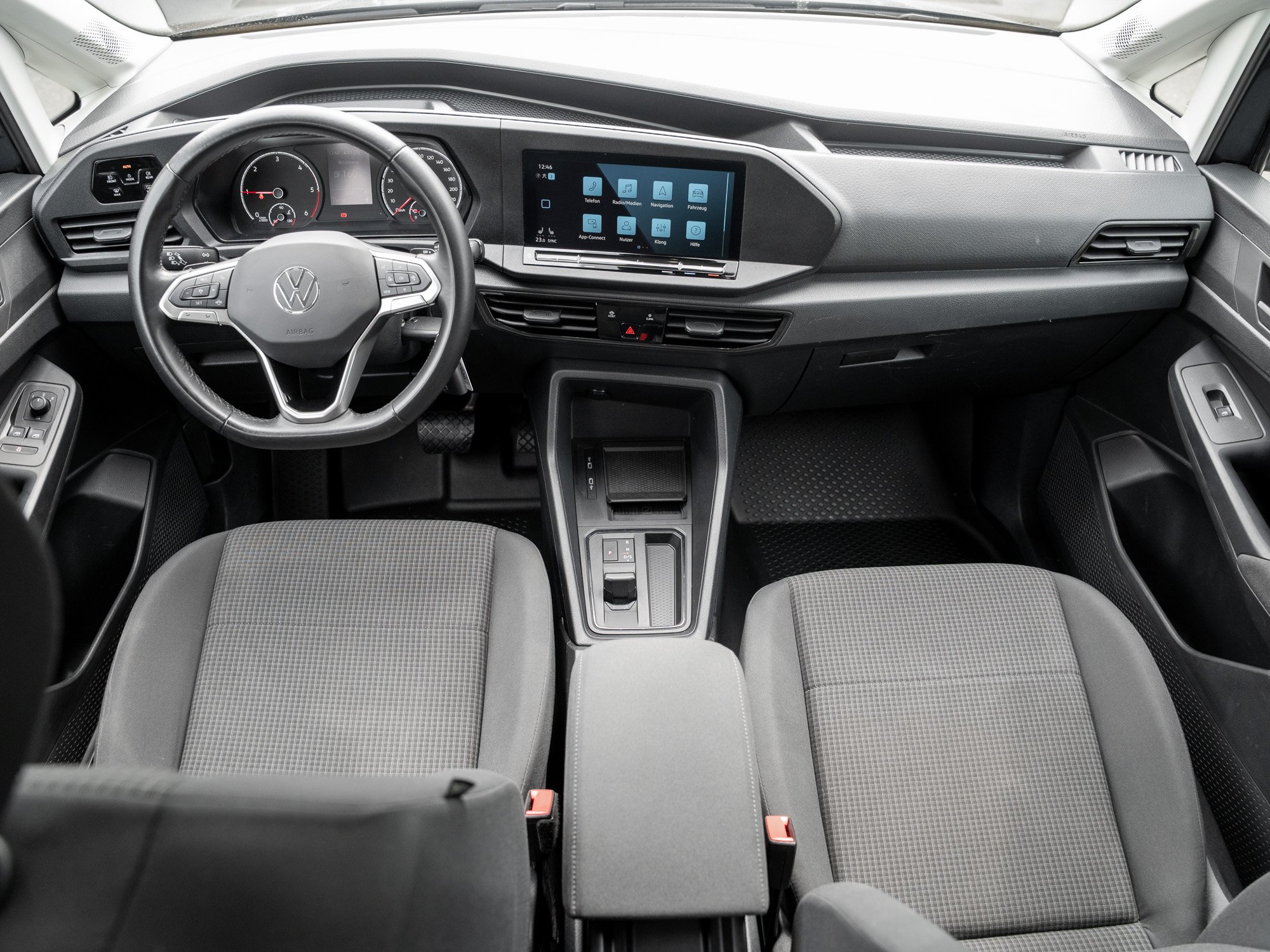 VW - Caddy V Basis 2.0TDI DSG+NAVI+AHK+ACC+RFK+SHZ_26