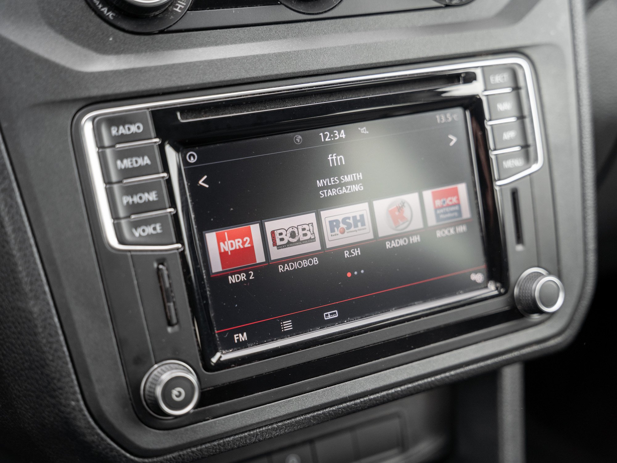 VW - Caddy IV Maxi Trendl 2.0TDI DSG+NAVI+KLIMA+PDC_4