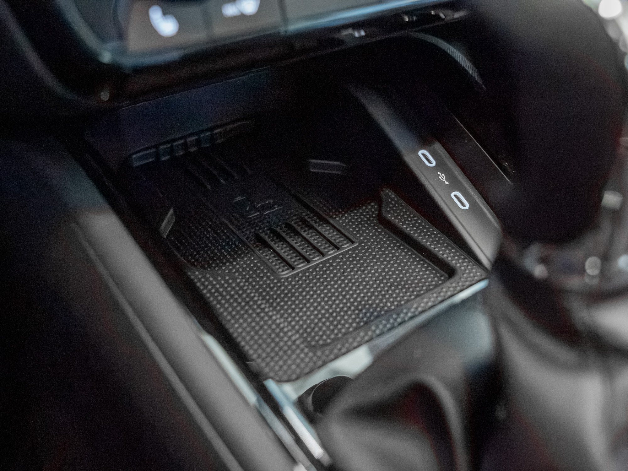 Skoda - Kamiq 1.5 TSI Tour AHK Kam. Navi Virtual ACC LED_13