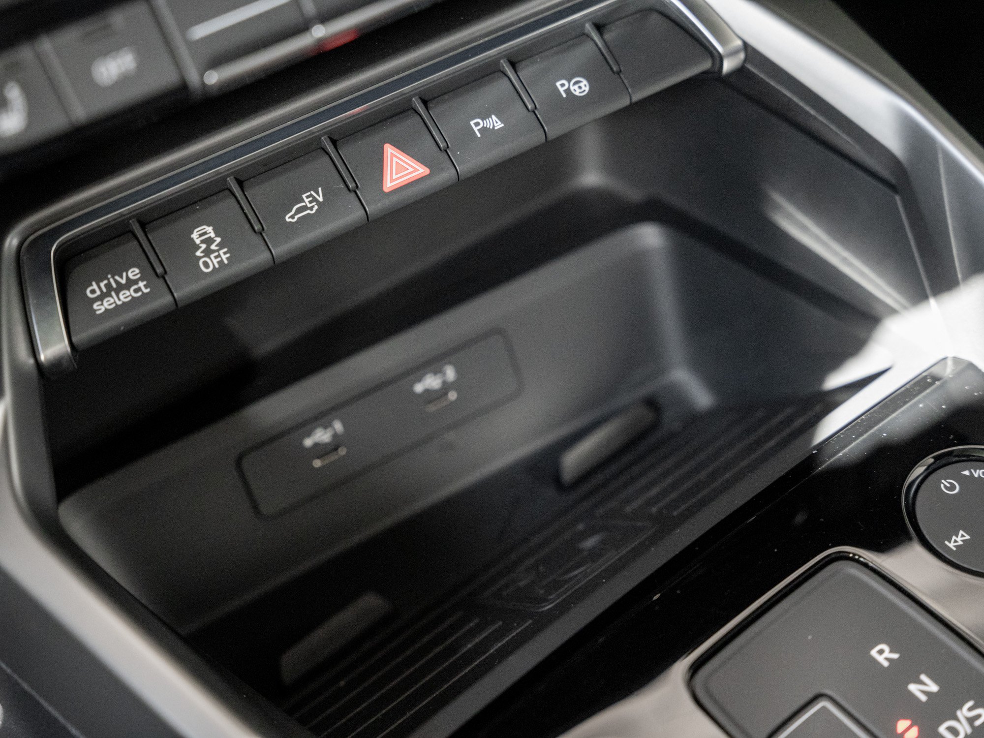 Audi - A3 45 1.4 TFSI e Sportback S line 45 TFSI e S line_11