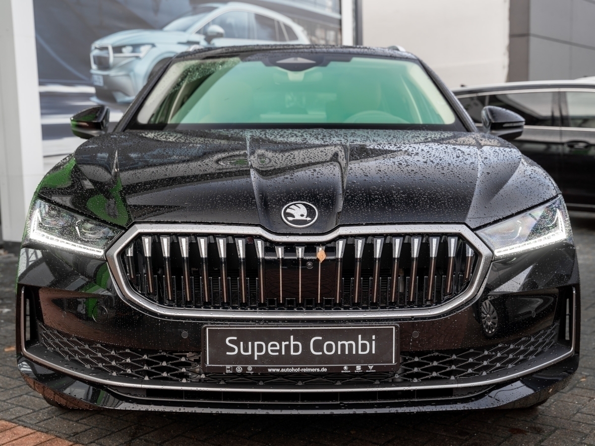 Skoda - Superb Combi L&K 1,5 TSI IV DSG FLA SpurH_23