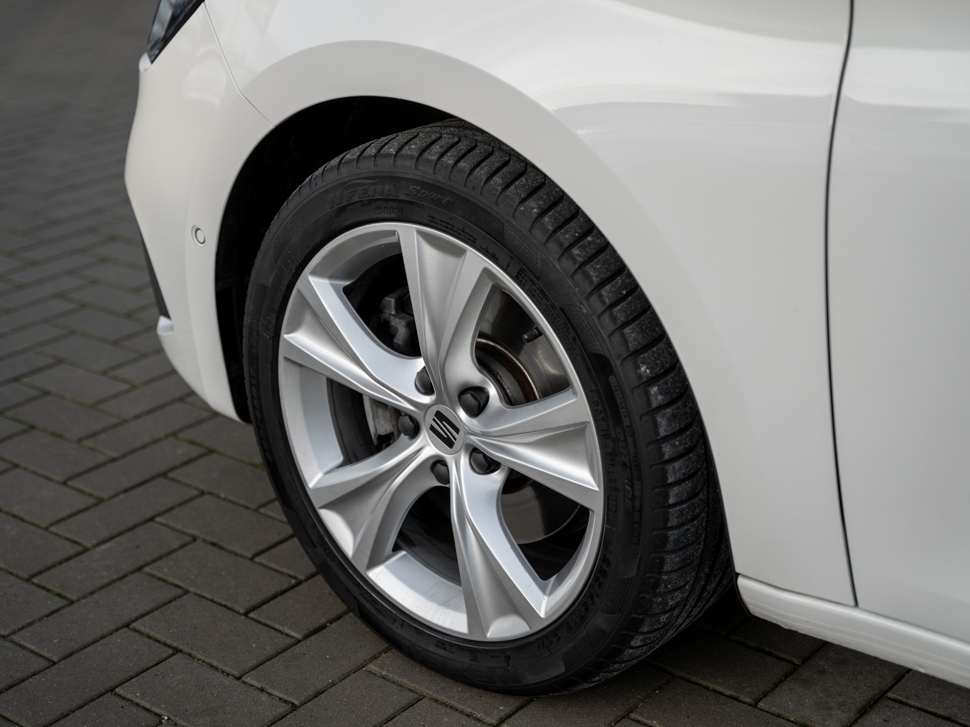 Seat - LEON ST FR 2.0 TDI DSG (FAHRSCHULE)_27